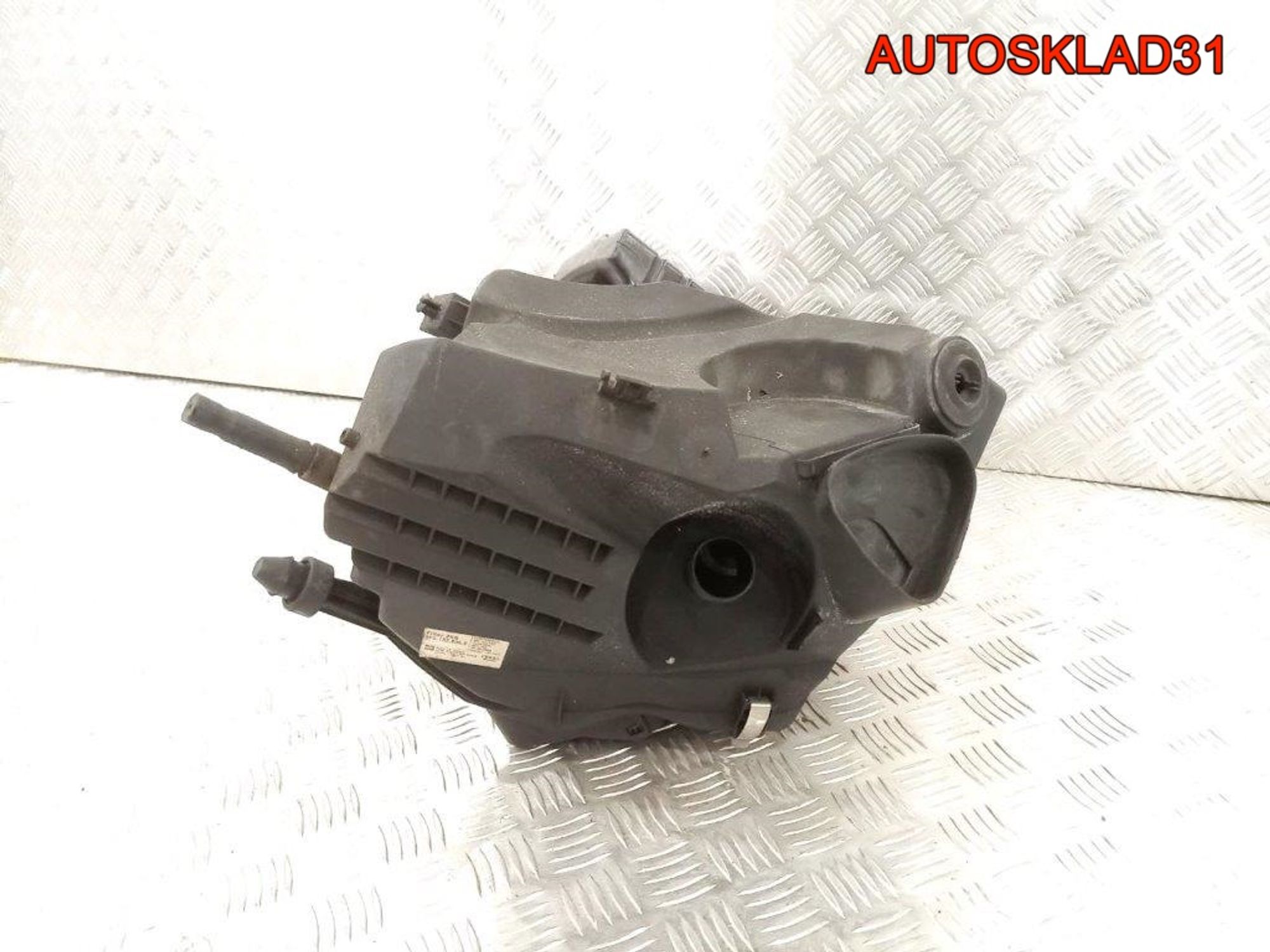 Корпус воздушного фильтра Audi A6 C6 4F0133835E, 2300 рублей, Дубовое