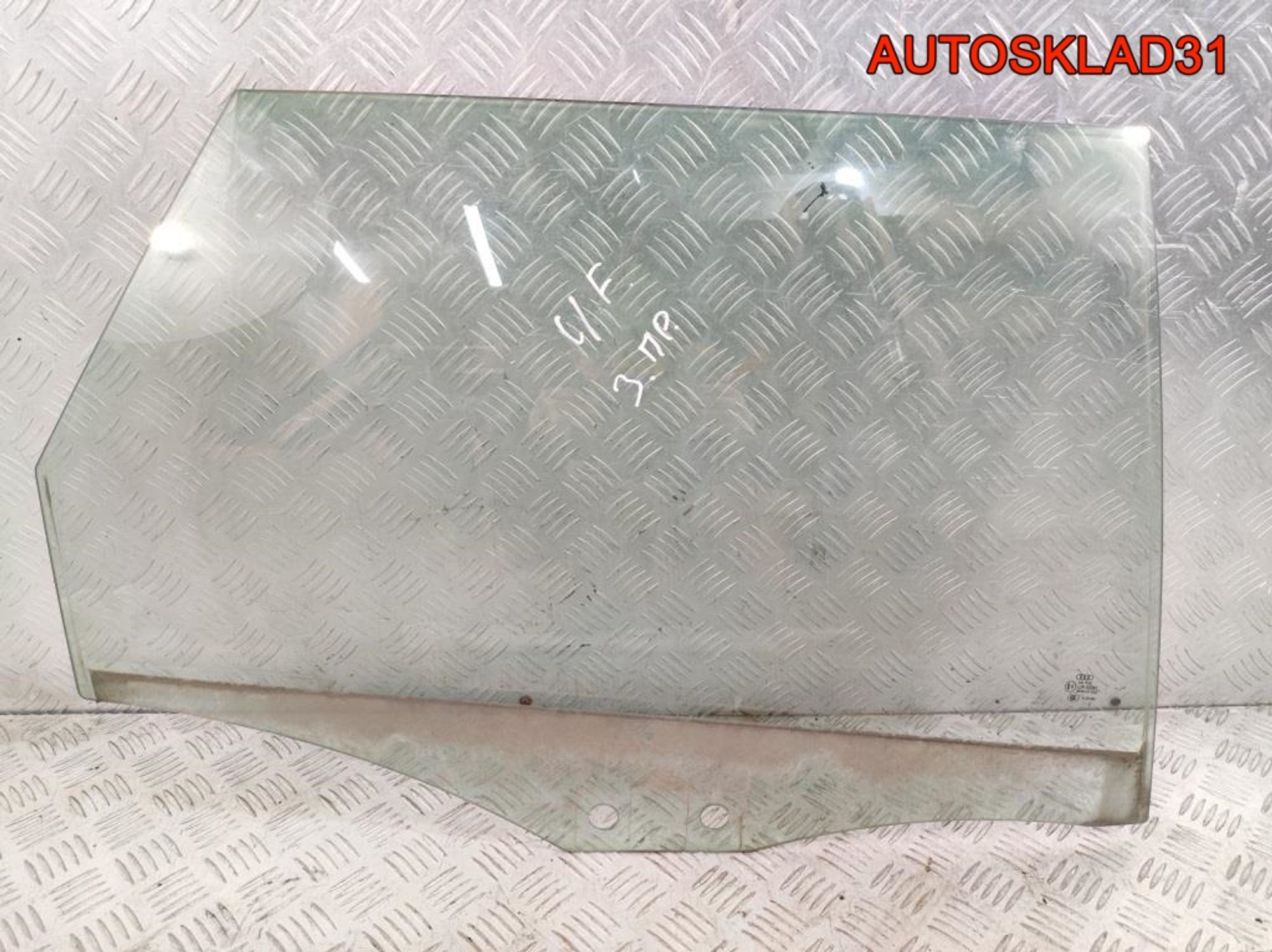 Стекло двери задней правой Audi A6 C6 Универсал, 1100 рублей, Дубовое