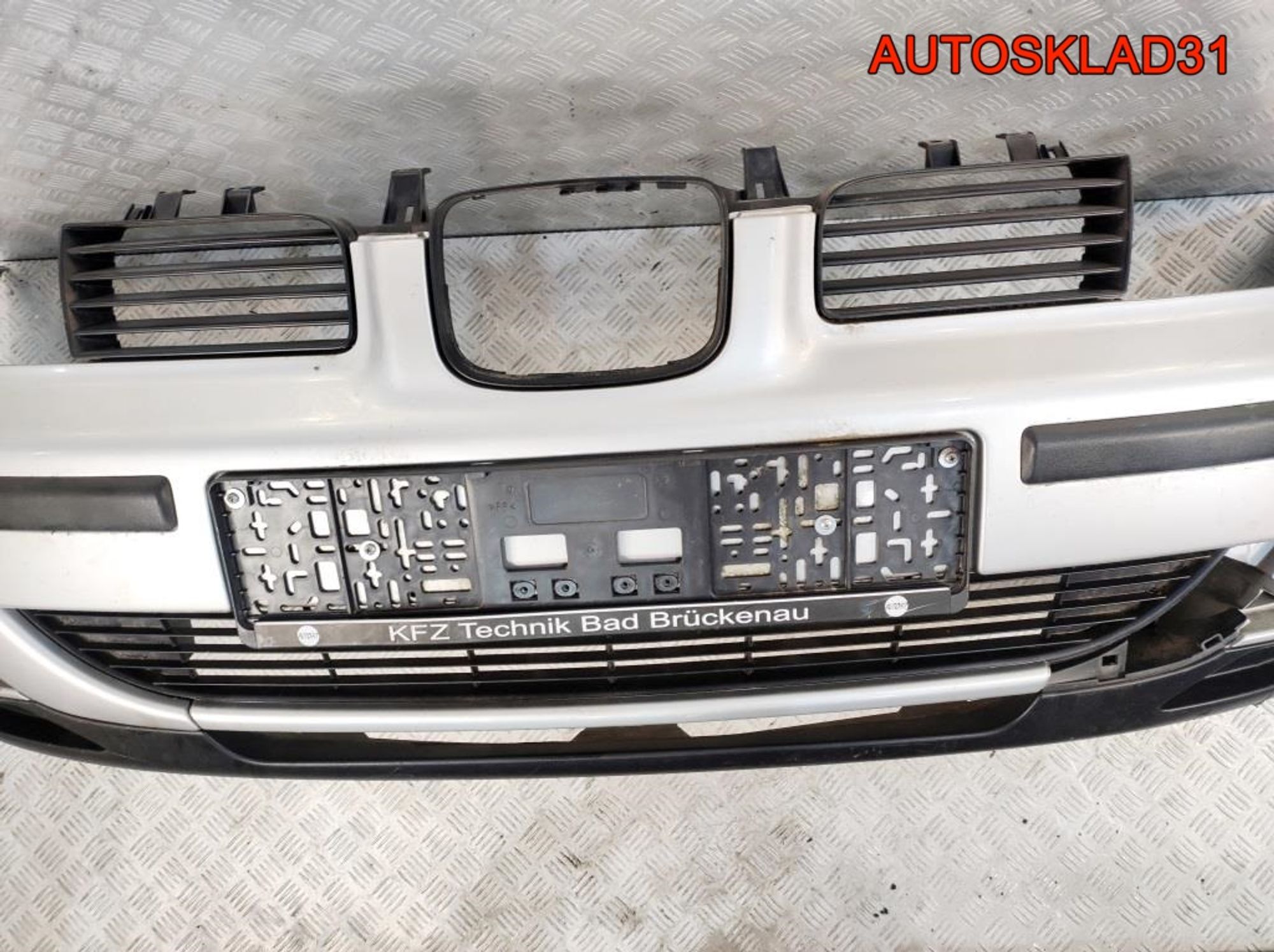 Бампер передний Seat Toledo 2 1M0807221H, 14400 рублей, Дубовое