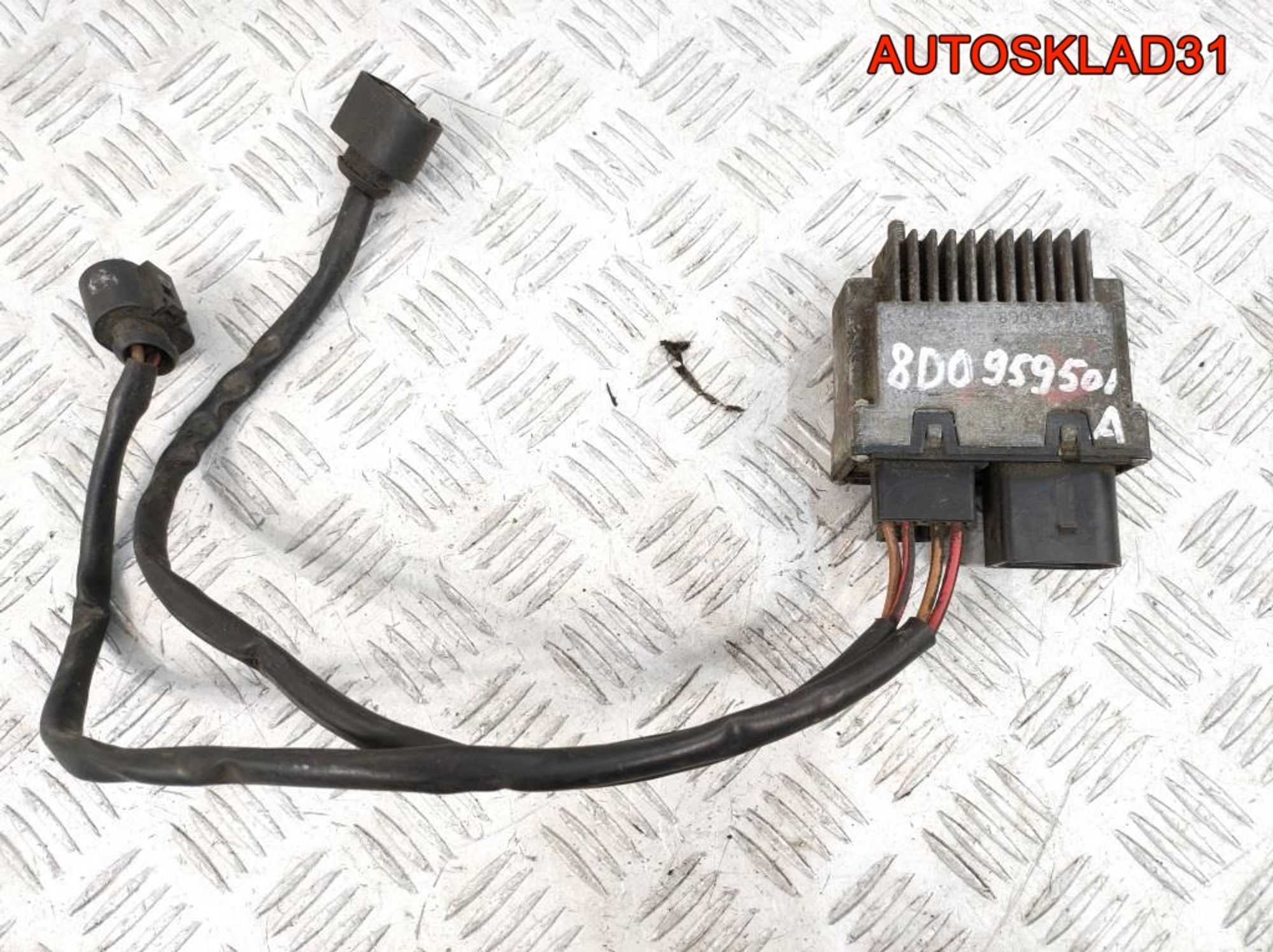 Блок управления вентилятором Audi A6 C5 8D0959501A, 3500 рублей, Дубовое