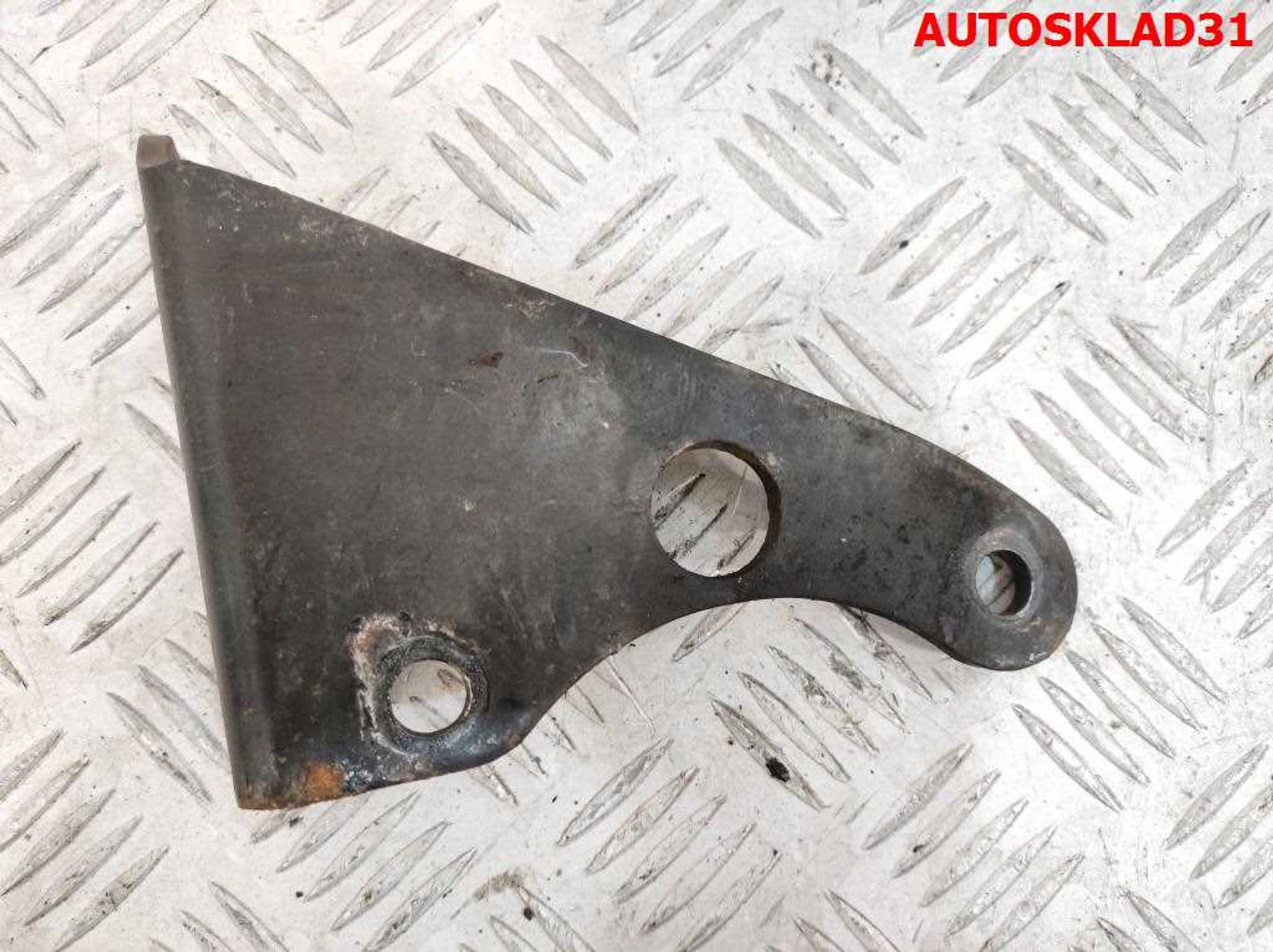 Кронштейн редуктора МКПП VW Sharan 1 02N409905D, 600 рублей, Дубовое