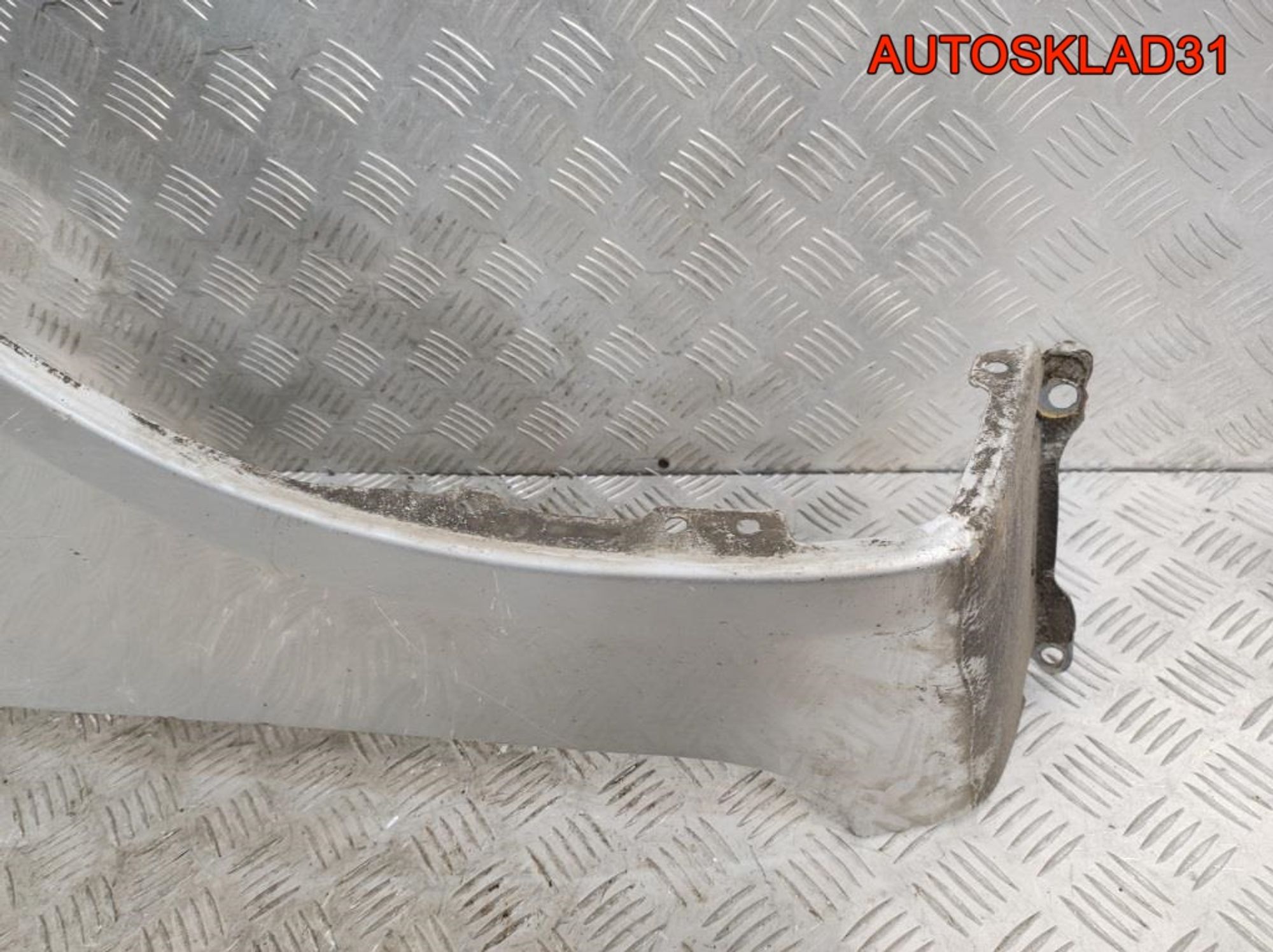 Крыло переднее правое три двери Mitsubishi Colt Z3 MN161904, 4500 рублей, Дубовое