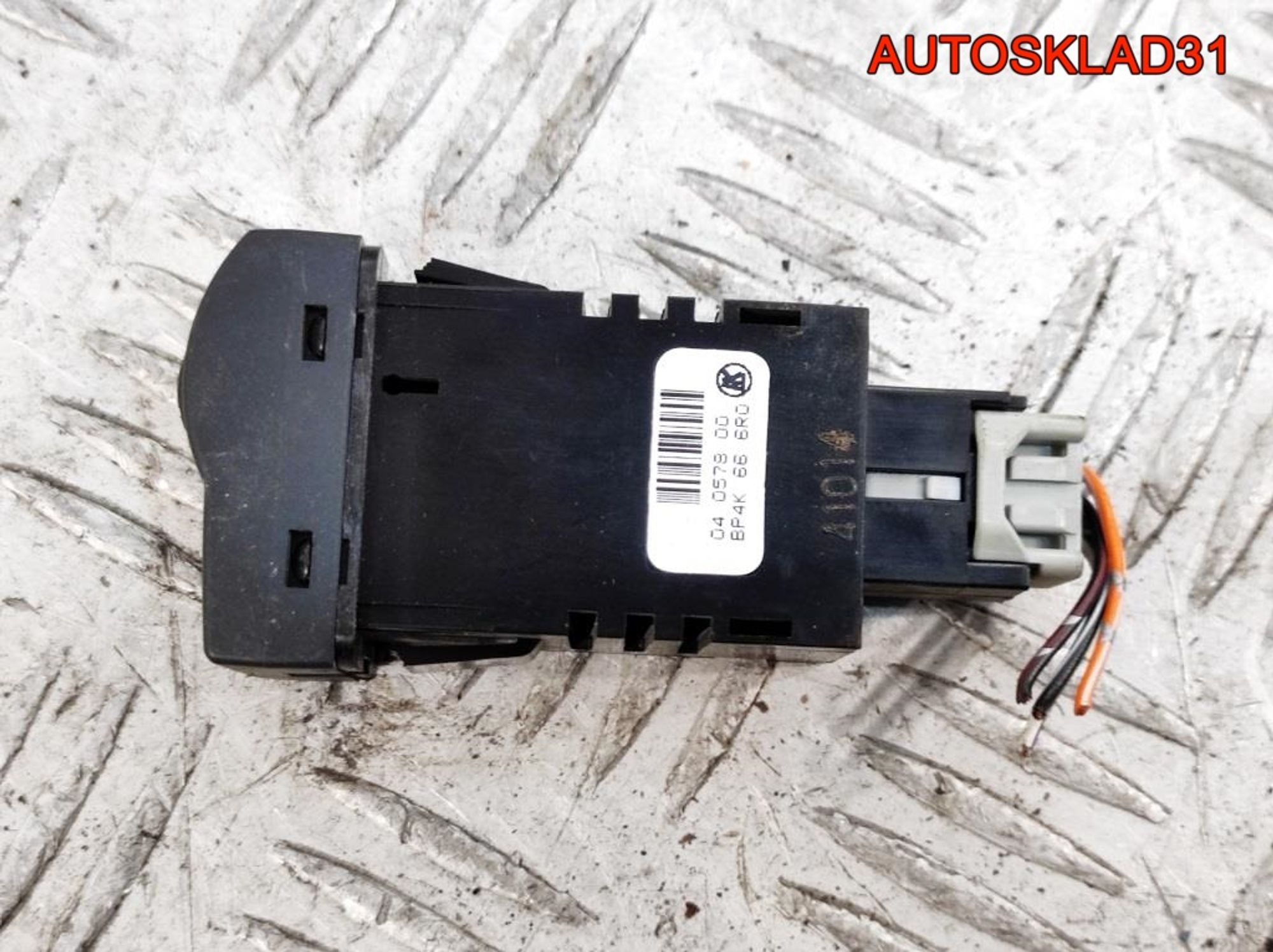 Кнопка освещения приборов Mazda 3 BK BP4K666R0, 600 рублей, Дубовое