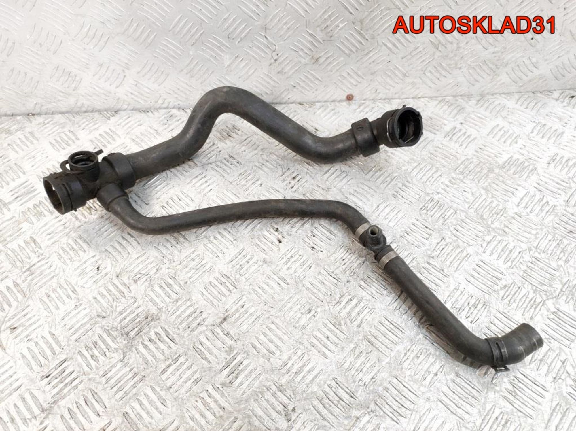 Патрубок радиатора VW Passat B5+ 1,9 Дизель 8D0121049H, 1500 рублей, Дубовое