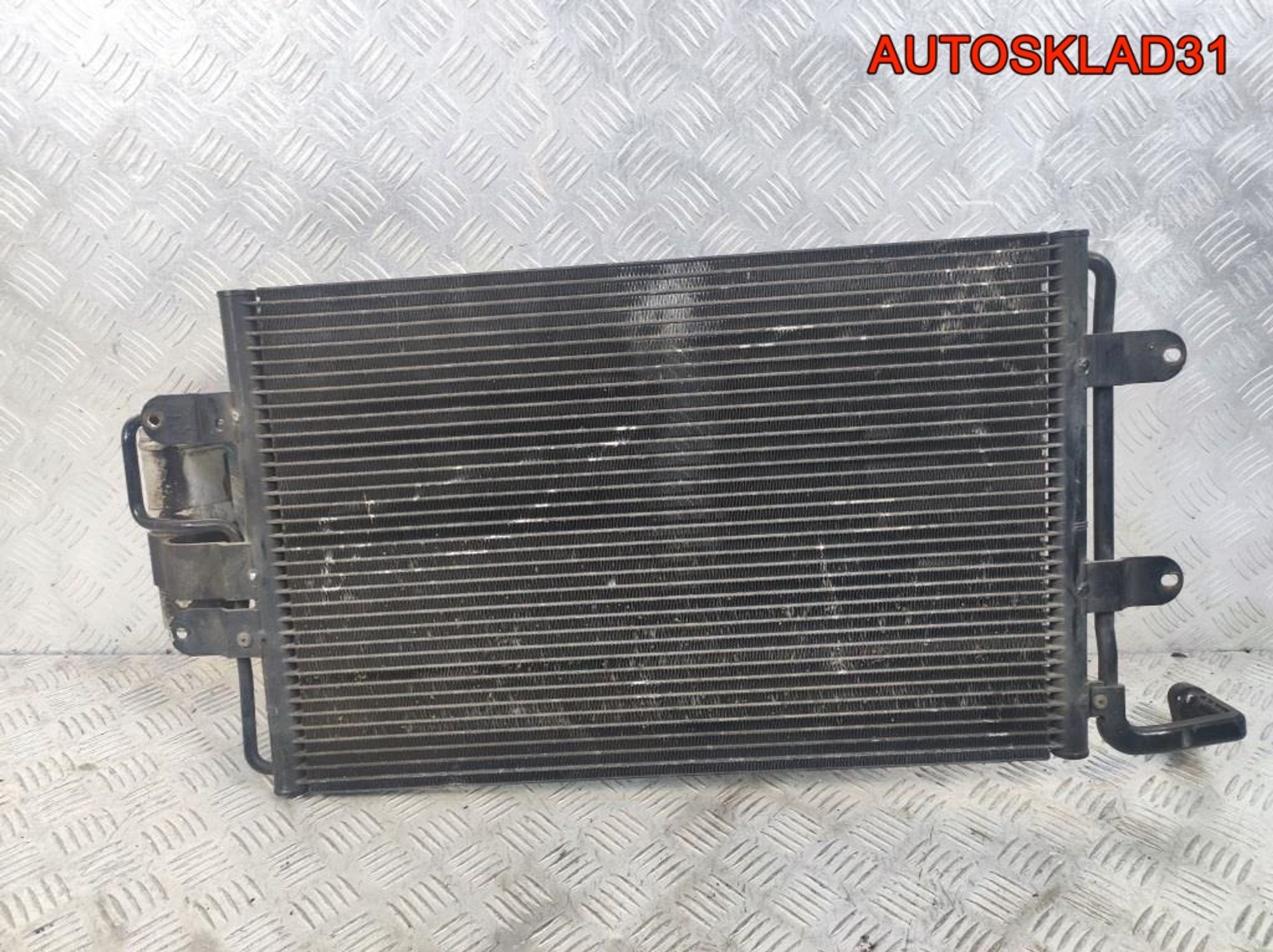 Радиатор кондиционера Volkswagen Golf 4 1J0820411D, 1500 рублей, Дубовое