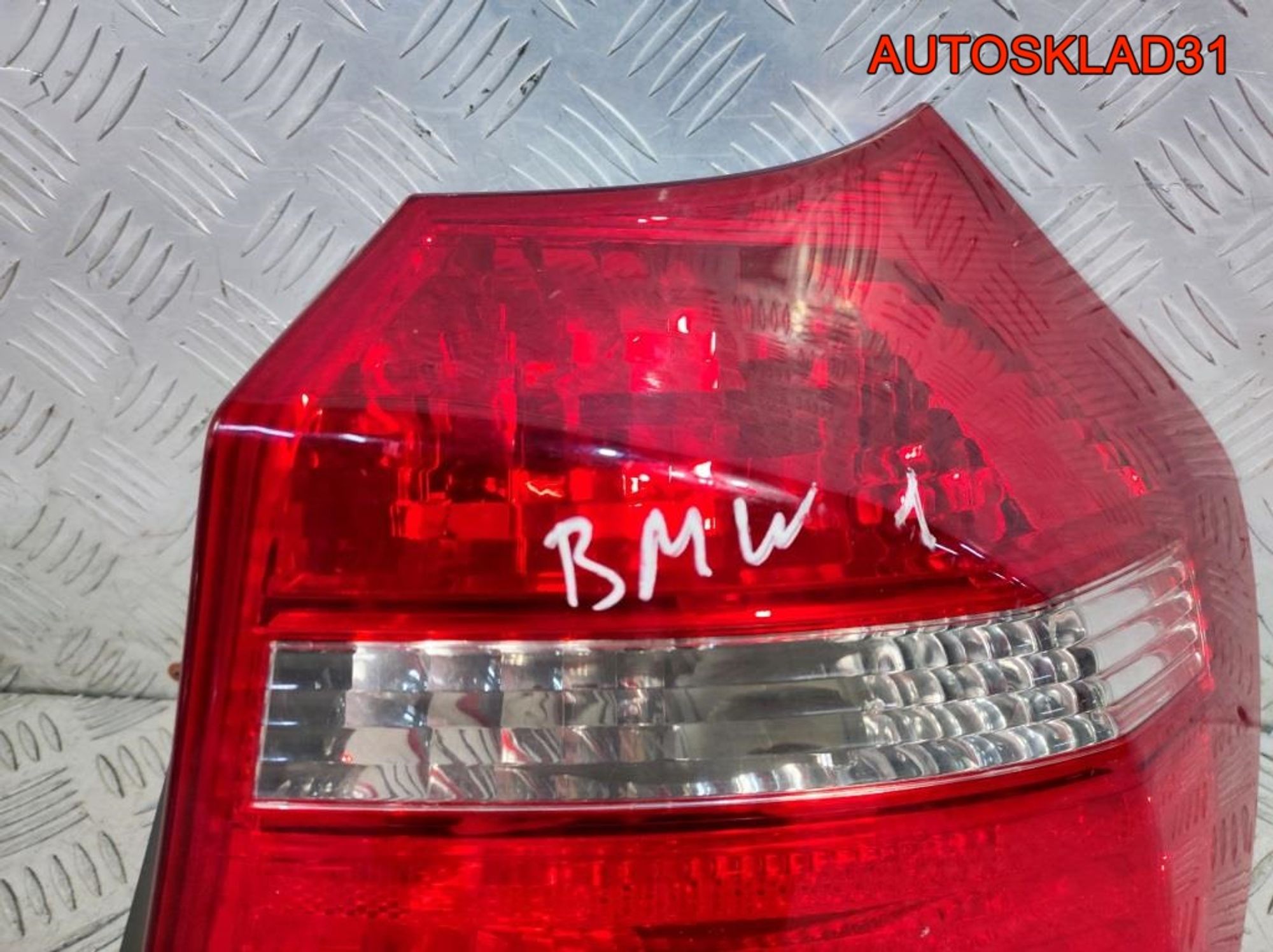 Фонарь задний правый BMW E87 63217164956, 5700 рублей, Дубовое