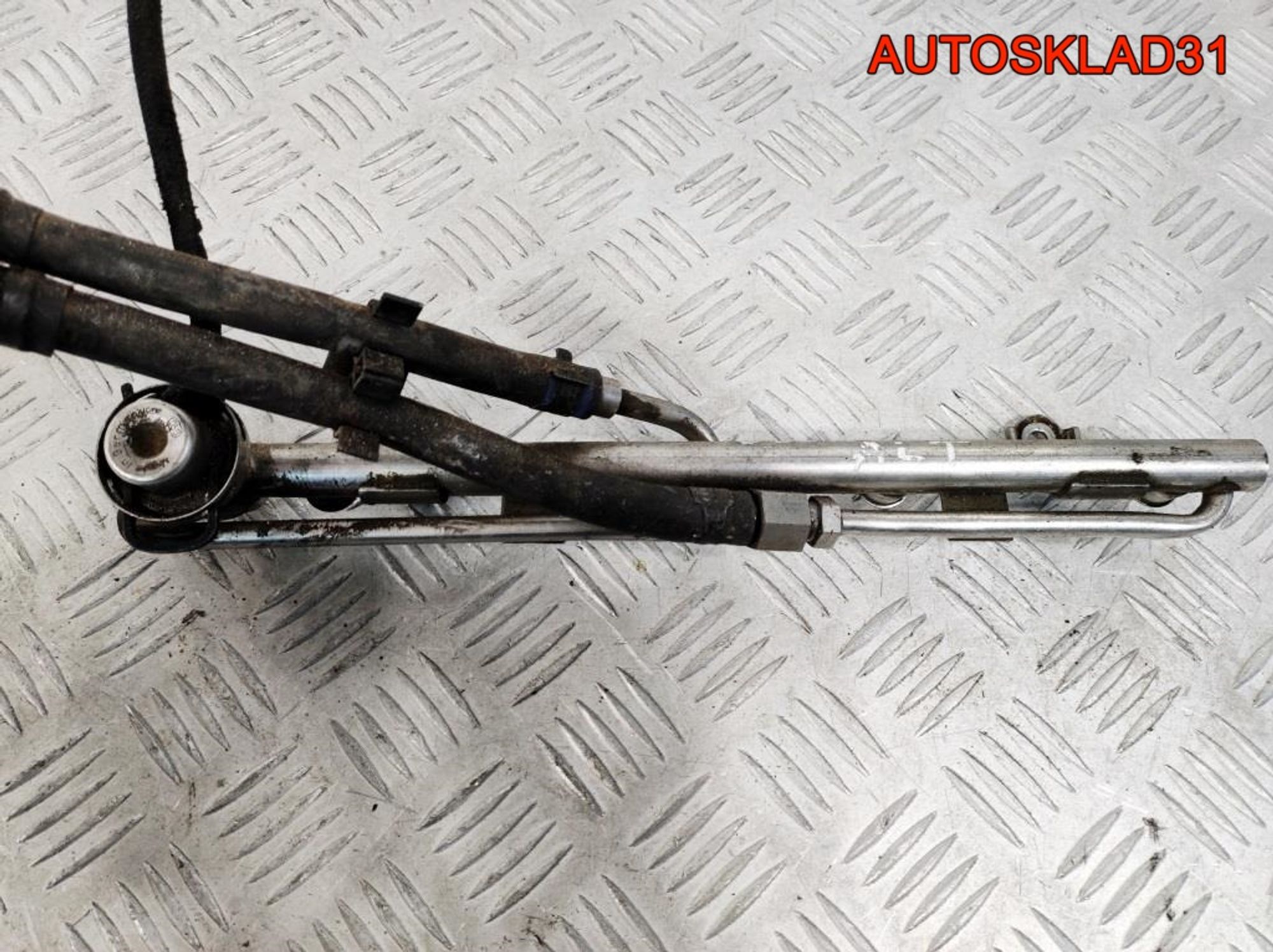 Рейка топливная Audi A4 B5 1,8 Бензин 058133681, 900 рублей, Дубовое