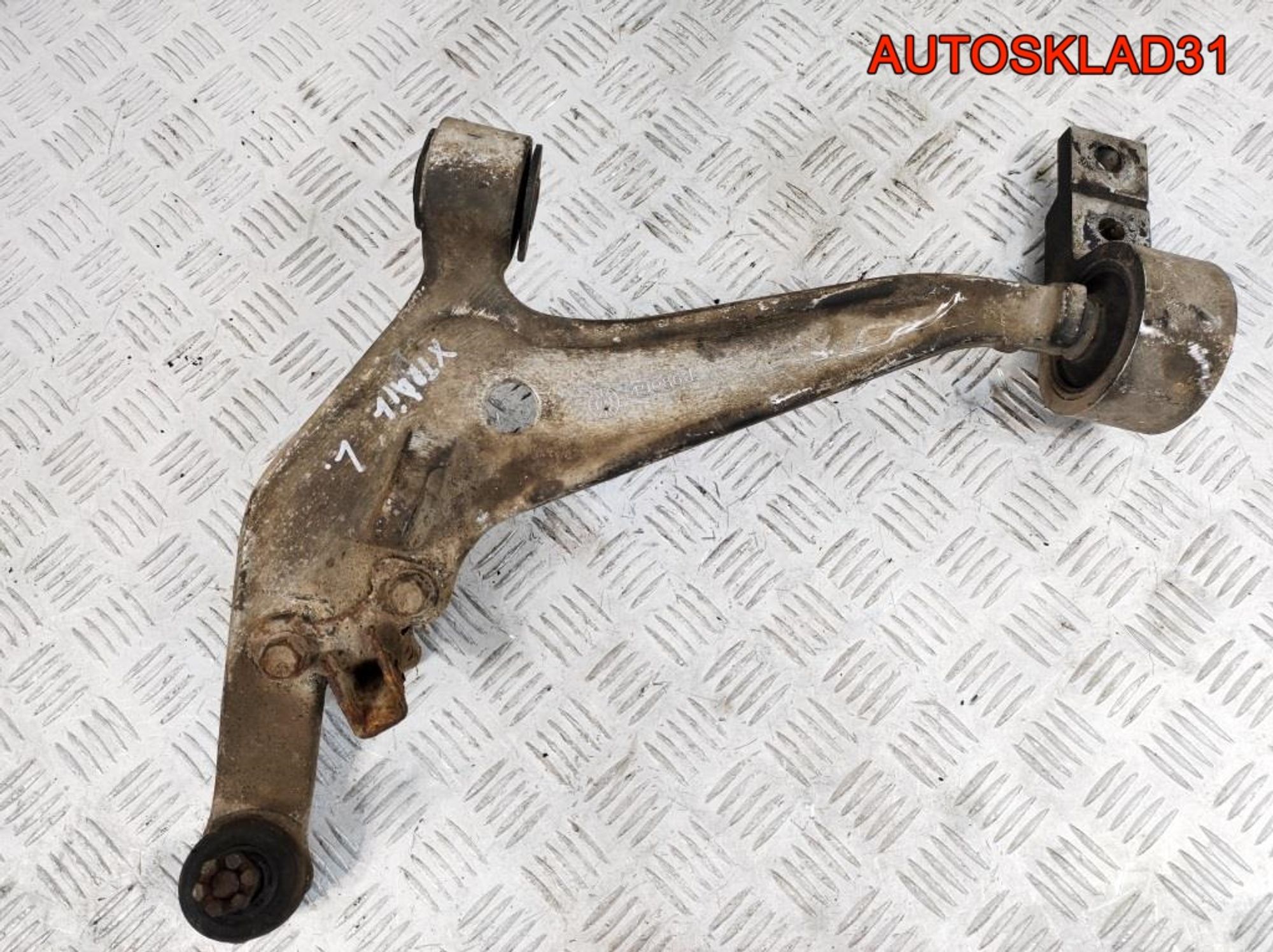 Рычаг передний левый нижний Nissan X-Trail T30 49086, 2300 рублей, Дубовое