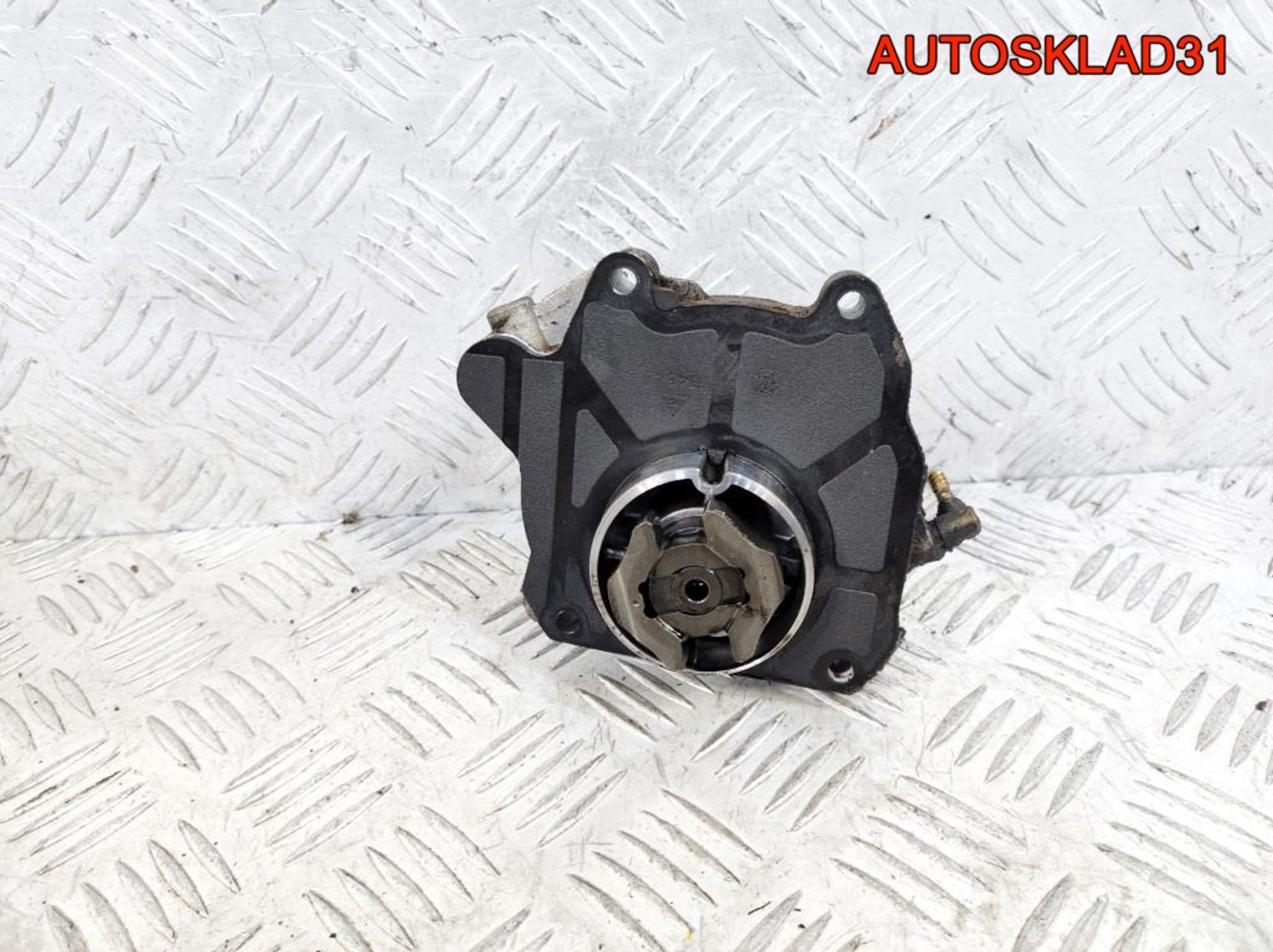 Насос вакуумный Opel Astra J 2,0 A20DTH 55205446, 2100 рублей, Дубовое