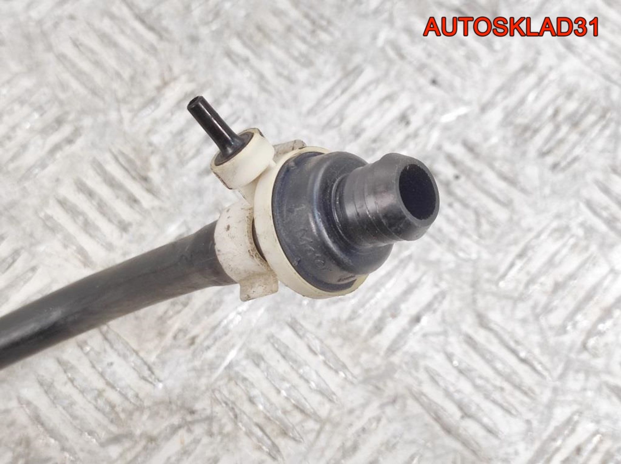 Трубка вакуумная Mercedes Benz W169 A1694301029, 1000 рублей, Дубовое