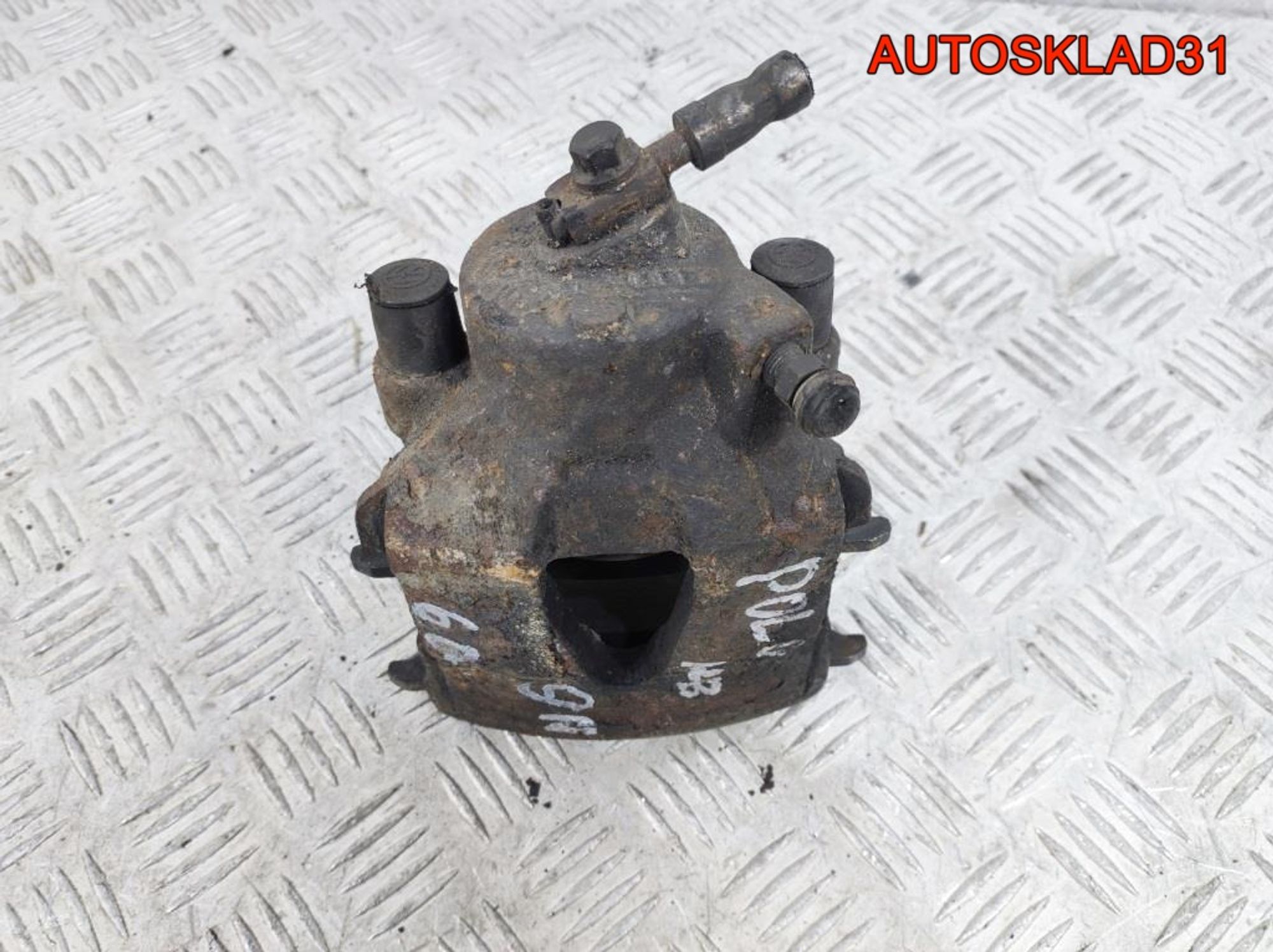 Суппорт тормозной передний левый VW Polo 9N, 1300 рублей, Дубовое