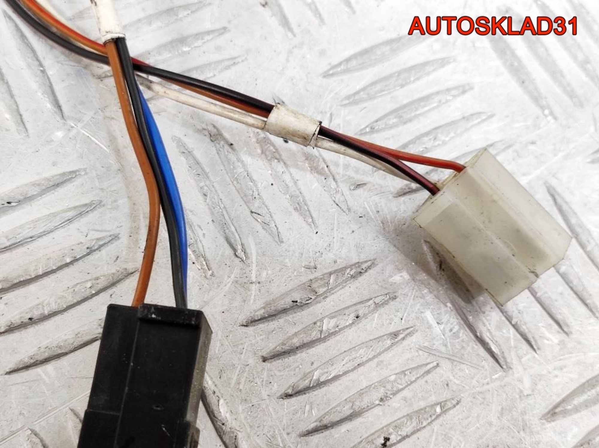 Зеркало правое 6 контактов VW Passat B4 357857508D, 2300 рублей, Дубовое