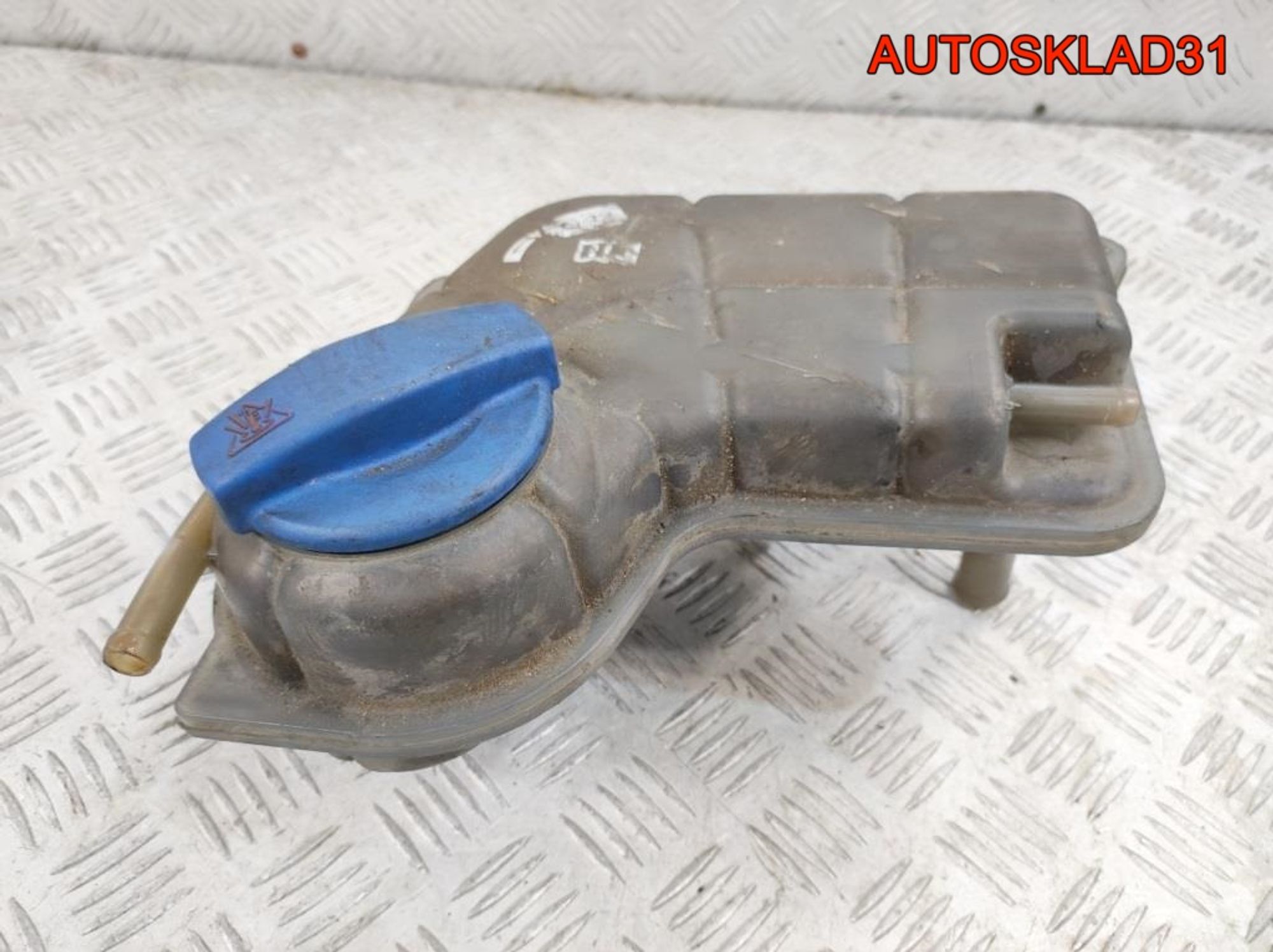 Бачок расширительный Audi A6 C5 8E0121403E, 1300 рублей, Дубовое