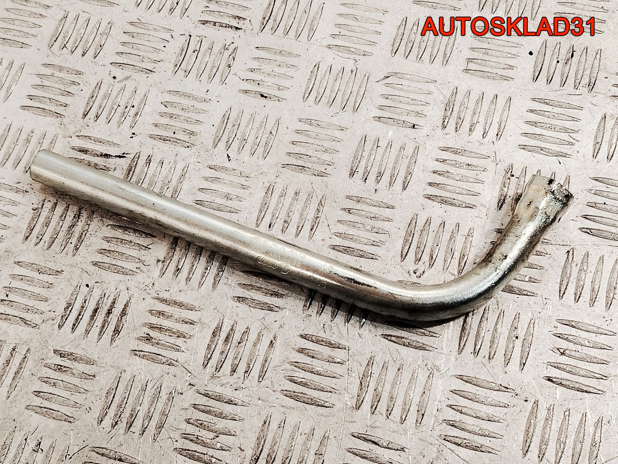 Ключ баллонный Audi A4 B7 8N0012219, 700 рублей, Дубовое