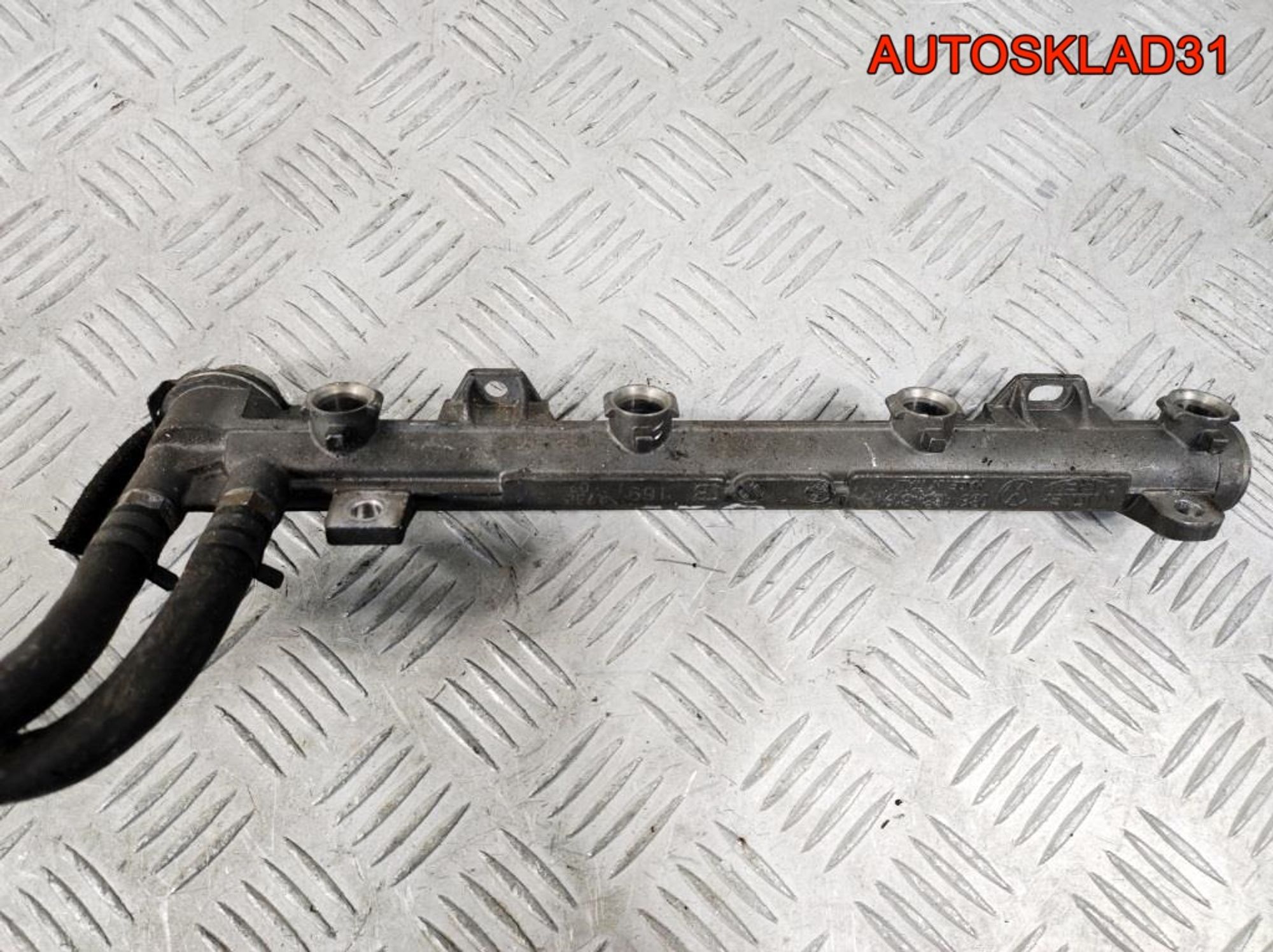Рейка топливная VW Golf 4 1,4 AKQ 036133319B, 900 рублей, Дубовое
