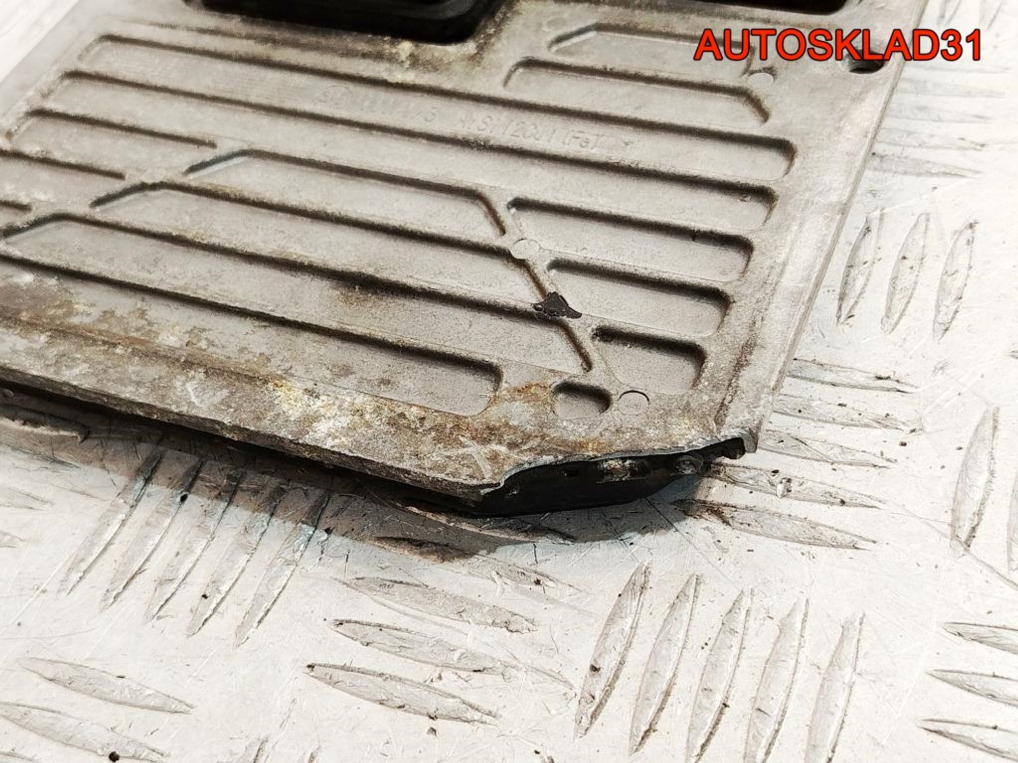 Блок ЭБУ Mercedes Benz W203 1,8 M271.946 Бензин A2711538479, 2500 рублей, Дубовое
