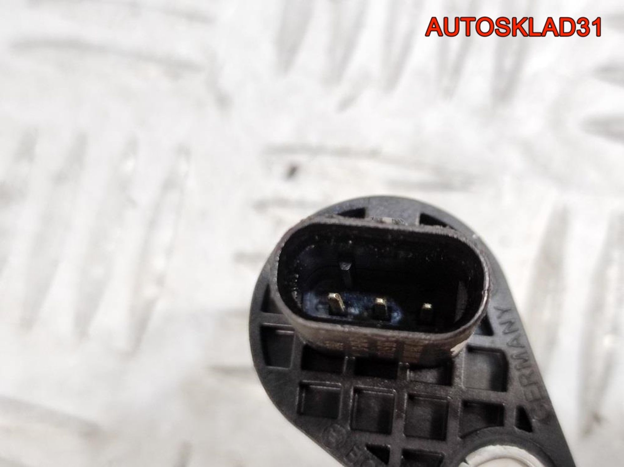 Датчик положения коленвала Opel Astra J 2,0 A20DTH 55571978, 900 рублей, Дубовое