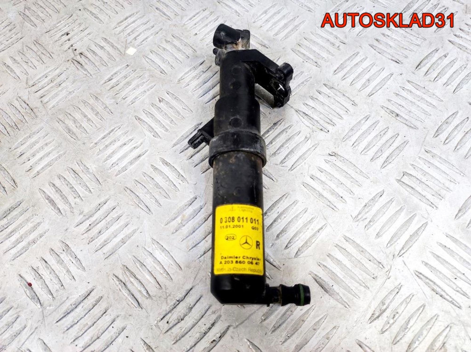 Форсунка омывателя фары Mercedes W203 A2038600647, 900 рублей, Дубовое