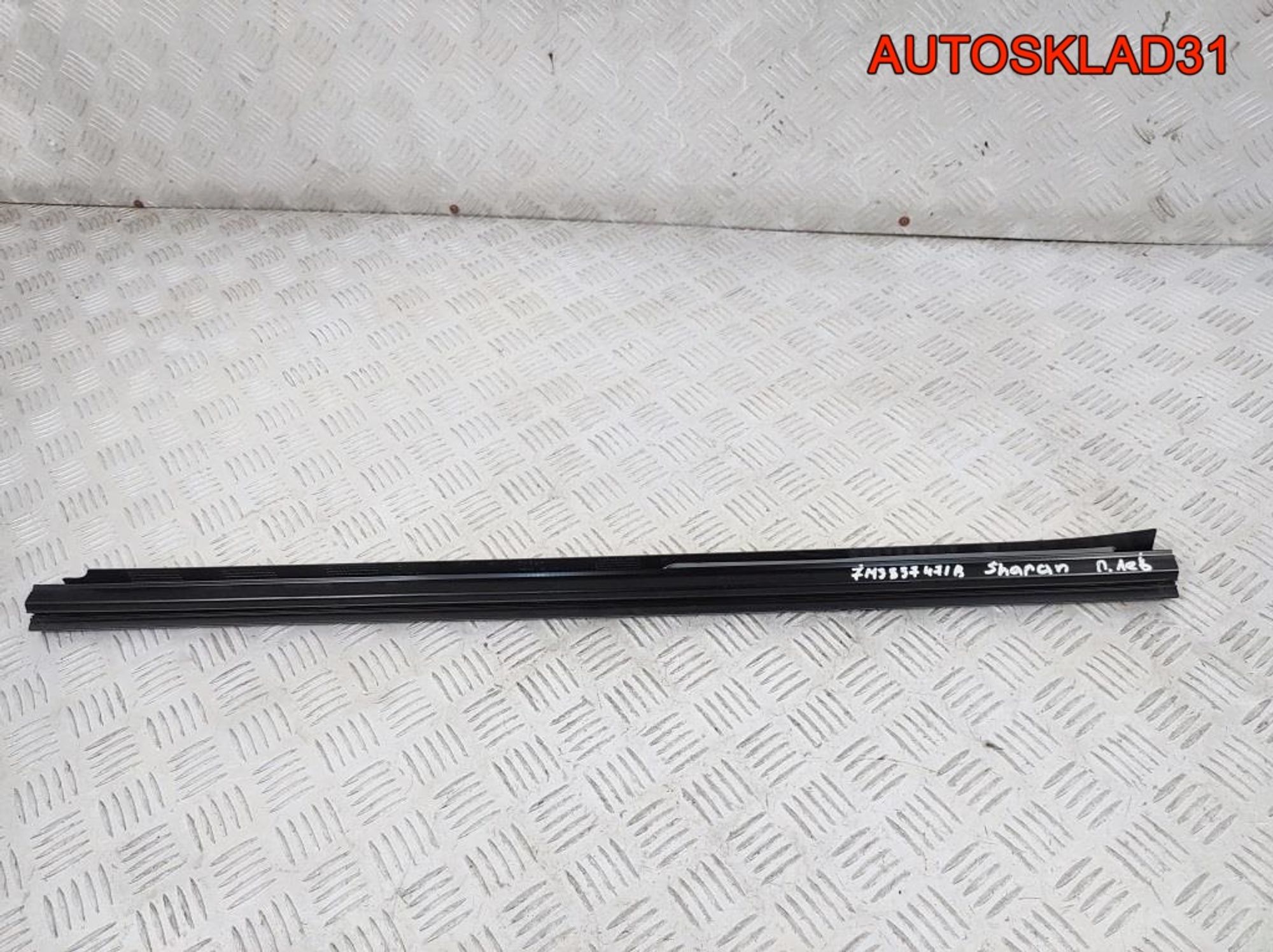 Накладка стекла переднего левого VW Sharan, 1300 рублей, Дубовое