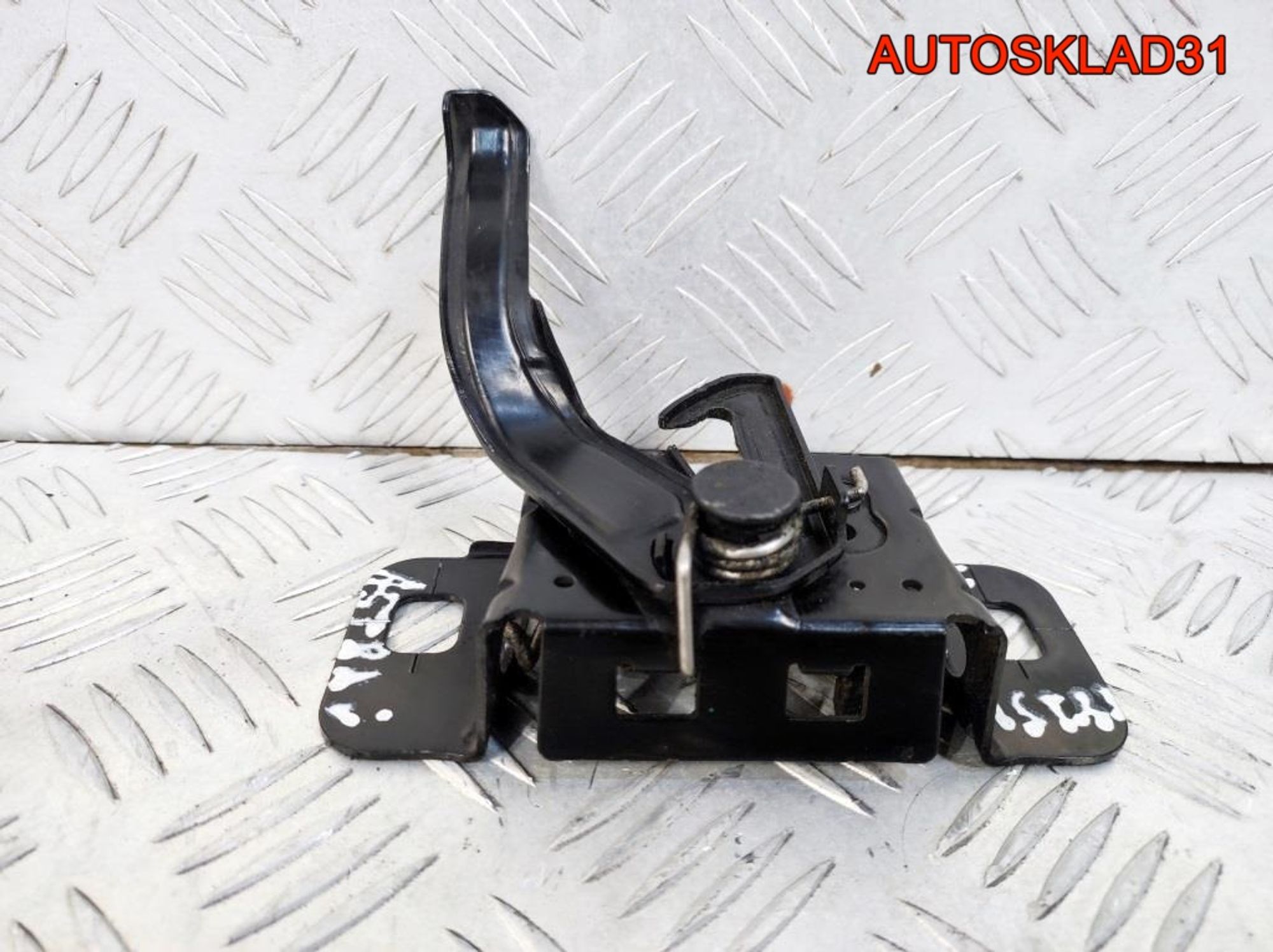 Замок капота Opel Astra J  13312134, 1300 рублей, Дубовое