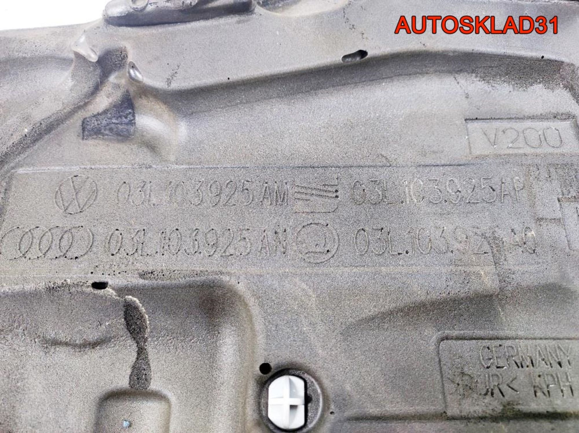 Накладка декоративная VW Passat B6 03L103925AP, 2100 рублей, Дубовое