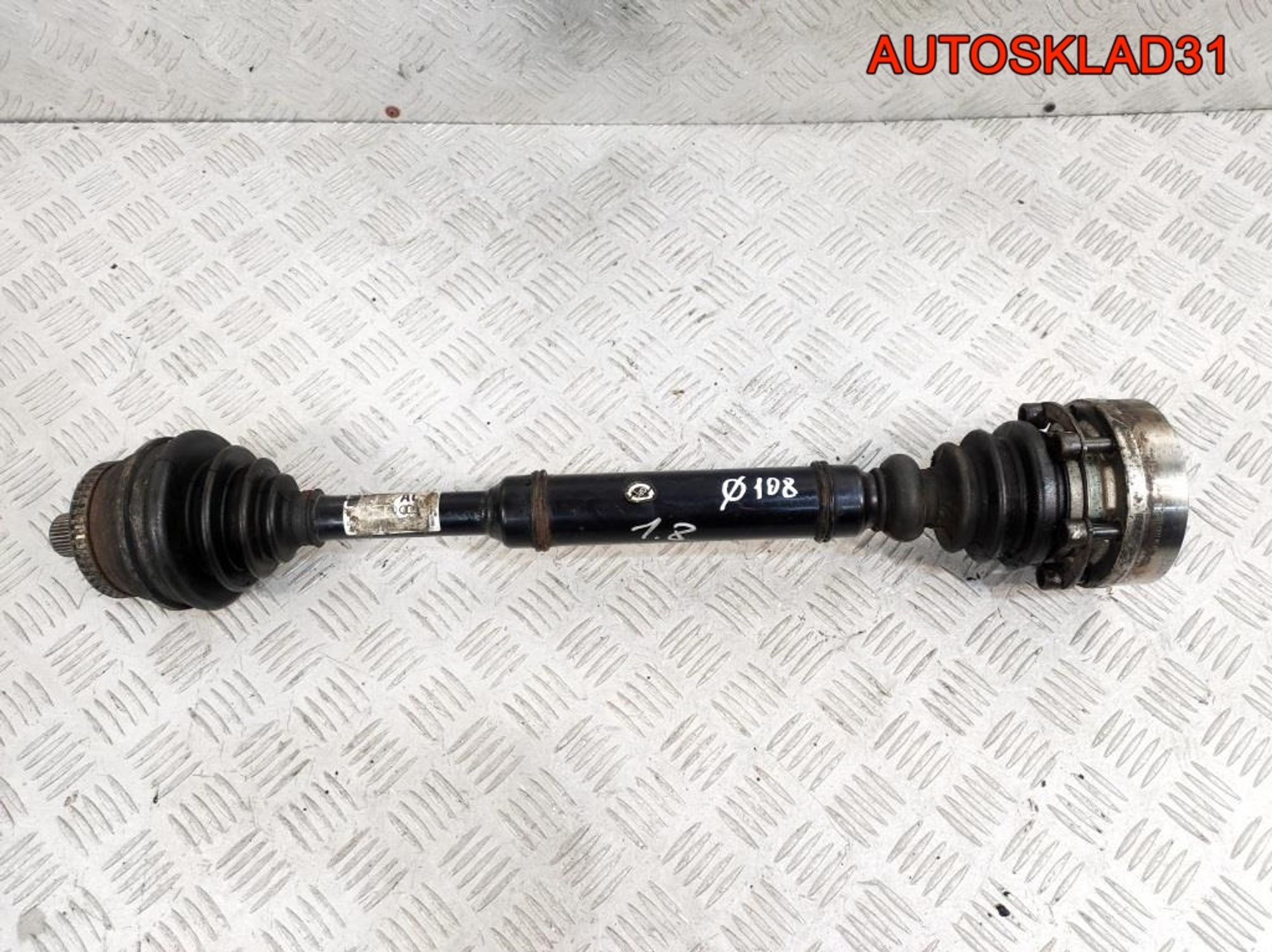 Привод перед правый VW Passat B5 МКПП 8D0407272AQ, 4100 рублей, Дубовое