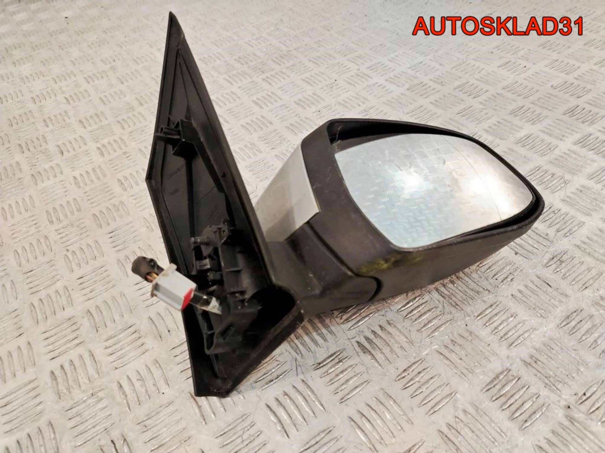 Зеркало правое Ford Focus 2 1728322 Рестайлинг, 6000 рублей, Дубовое
