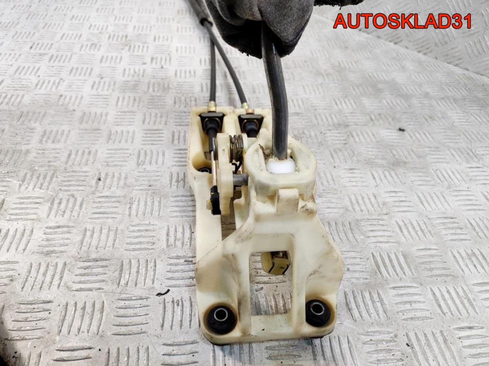 Кулиса МКПП 5 ступка Hyundai Getz 437301CXXX, 4500 рублей, Дубовое