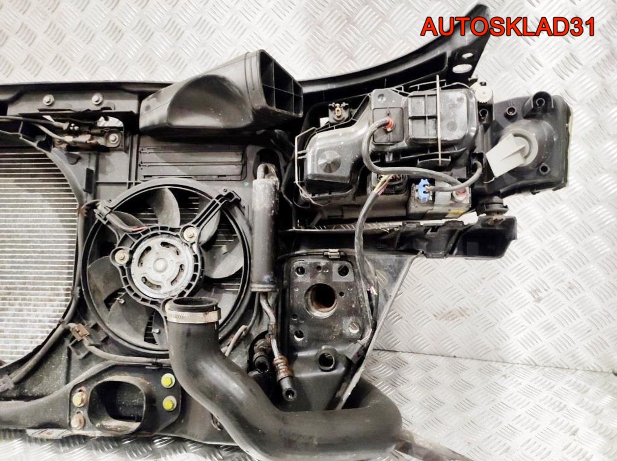 Панель передняя в сборе Audi A6 C5 2,5 Дизель 4B0805588K АКПП Рест, 45000 рублей, Дубовое