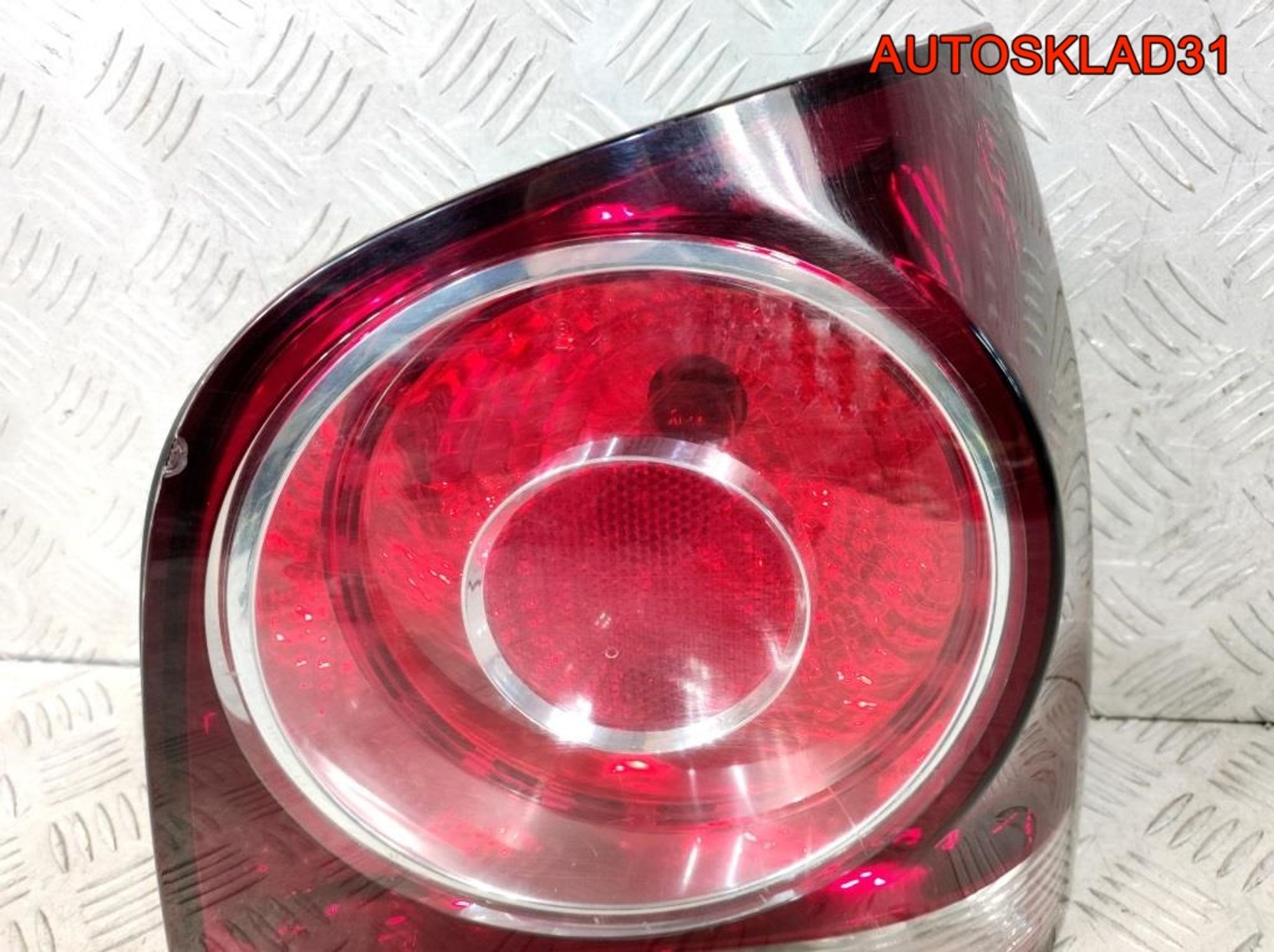 Фонарь задний правый VW Polo 4 6Q6945096AA Рест, 3200 рублей, Дубовое