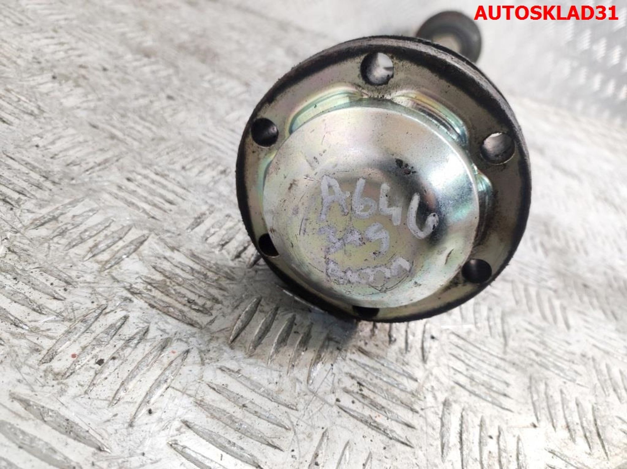 Полуось задняя Audi A6 C7 4G 3,0 CDU АКПП Дизель 8R0501203C, 3500 рублей, Дубовое