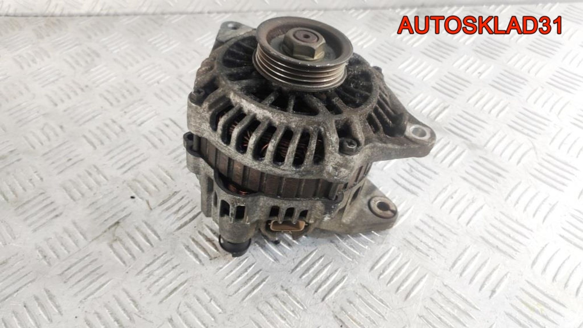 Генератор 100A Mitsubishi Carisma DA 1,8 4G93 Бензин MD343416, 8000 рублей, Дубовое
