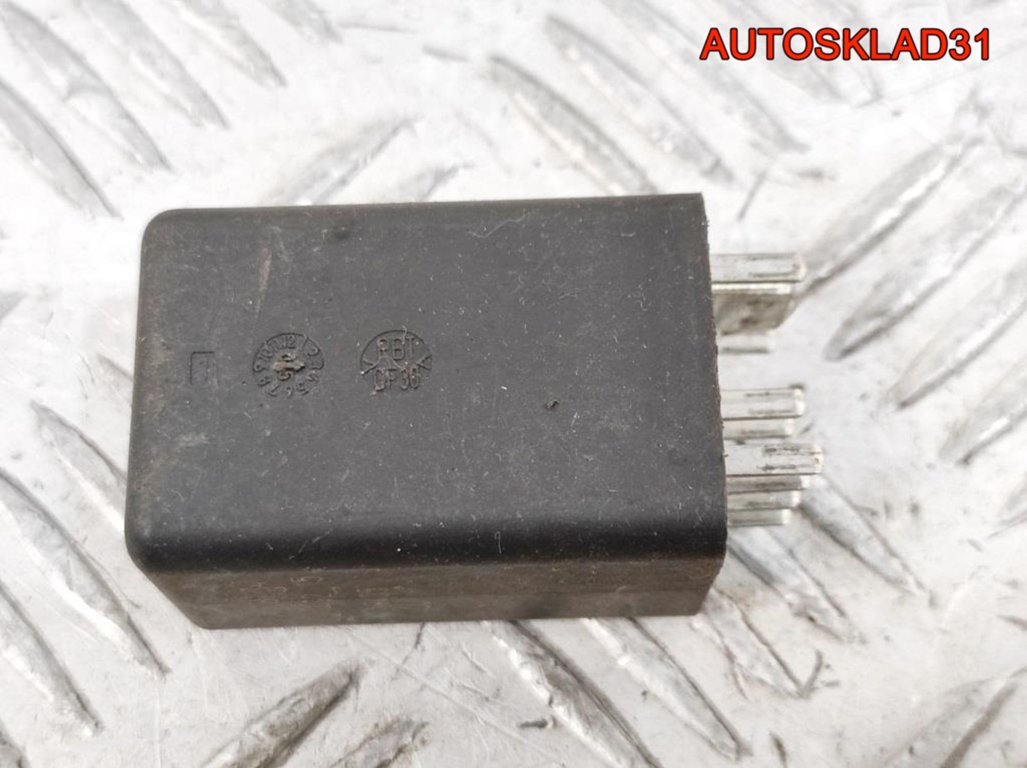Реле свечей накала №461 VW Touran 03G907282, 6000 рублей, Дубовое