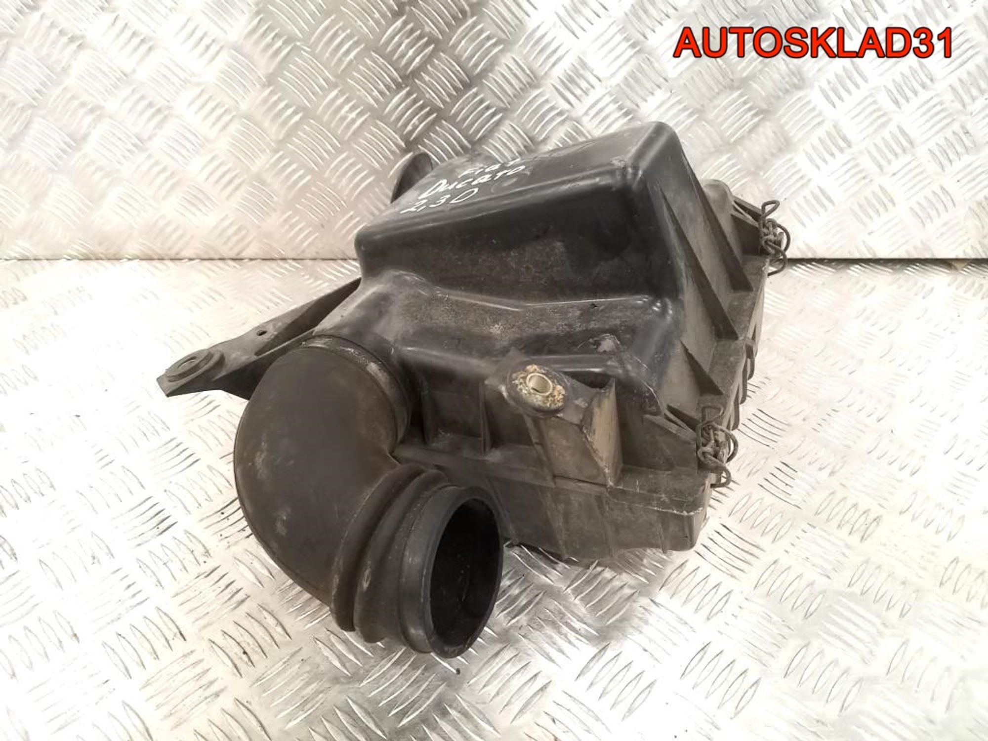 Корпус воздушного фильтра Fiat Ducato 244 2.3 JTD, 1800 рублей, Дубовое