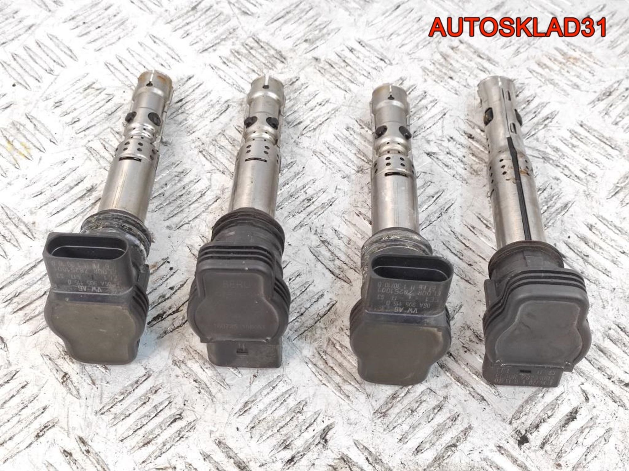 Катушка зажигания Audi A4 B7 2,0 ALT 06A905115D, 700 рублей, Дубовое