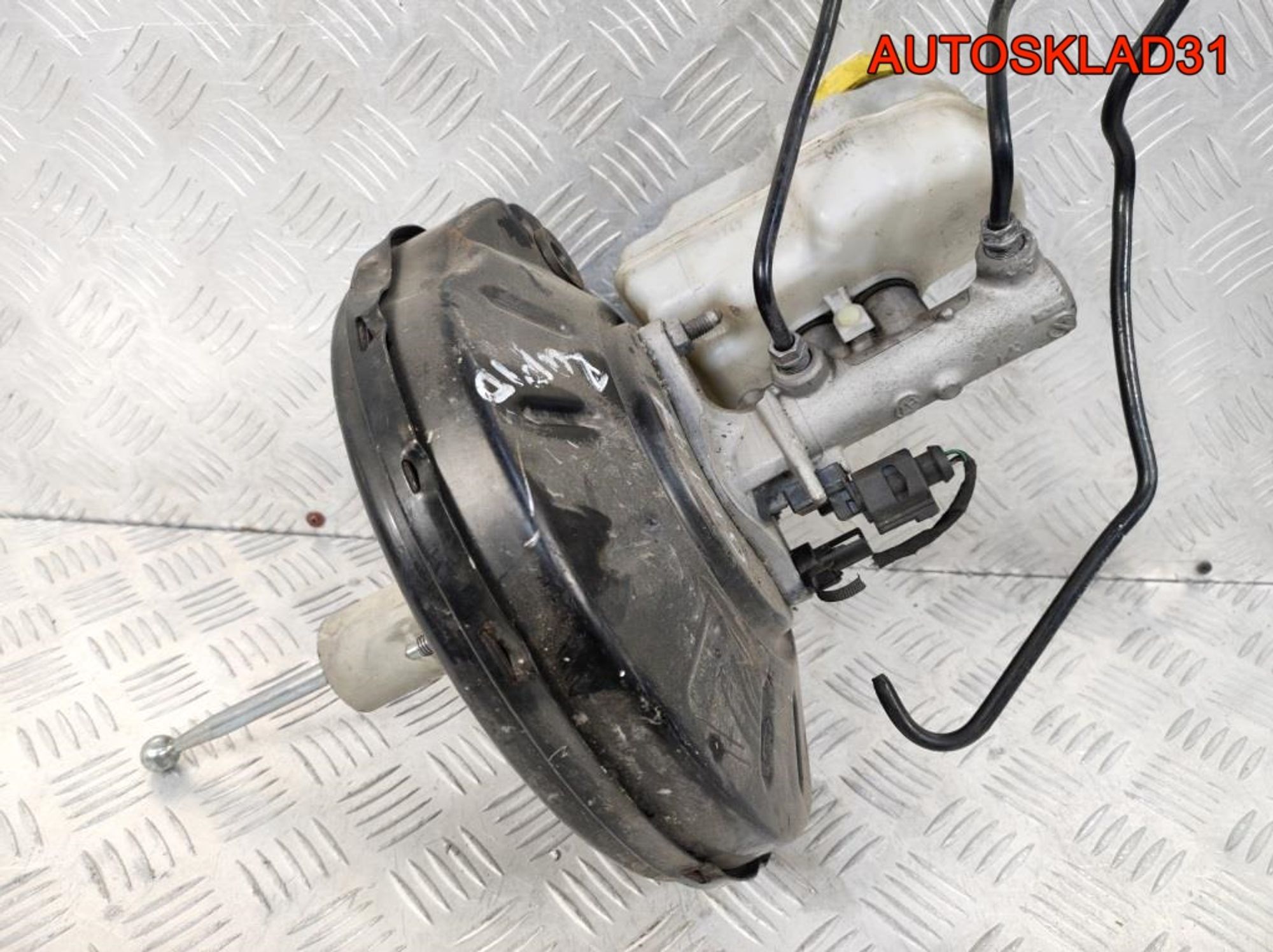 Усилитель тормозов Skoda Rapid 6C1614105L, 9000 рублей, Дубовое