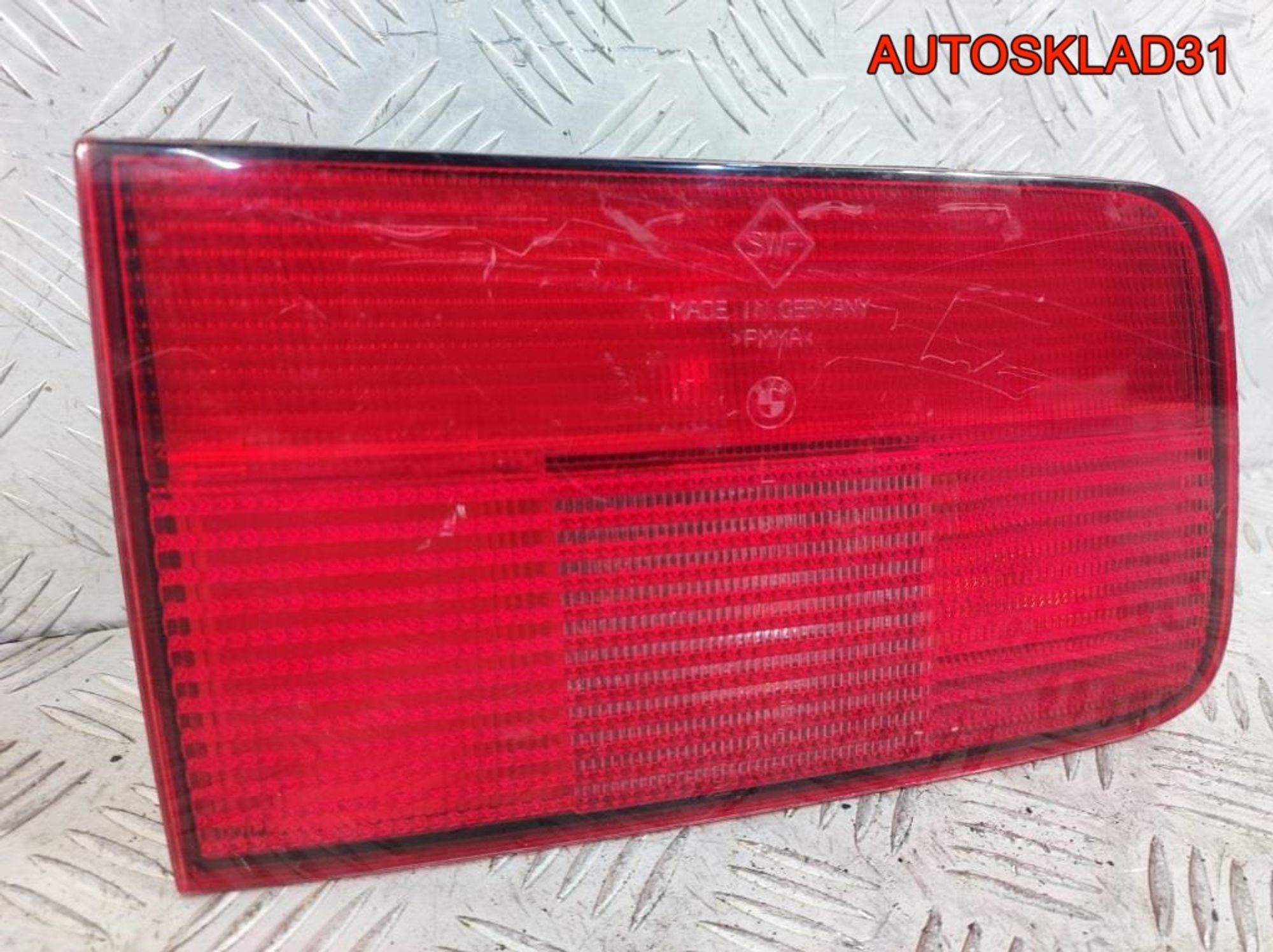 Фонарь задний внутренний левый BMW E39 Универсал, 900 рублей, Дубовое