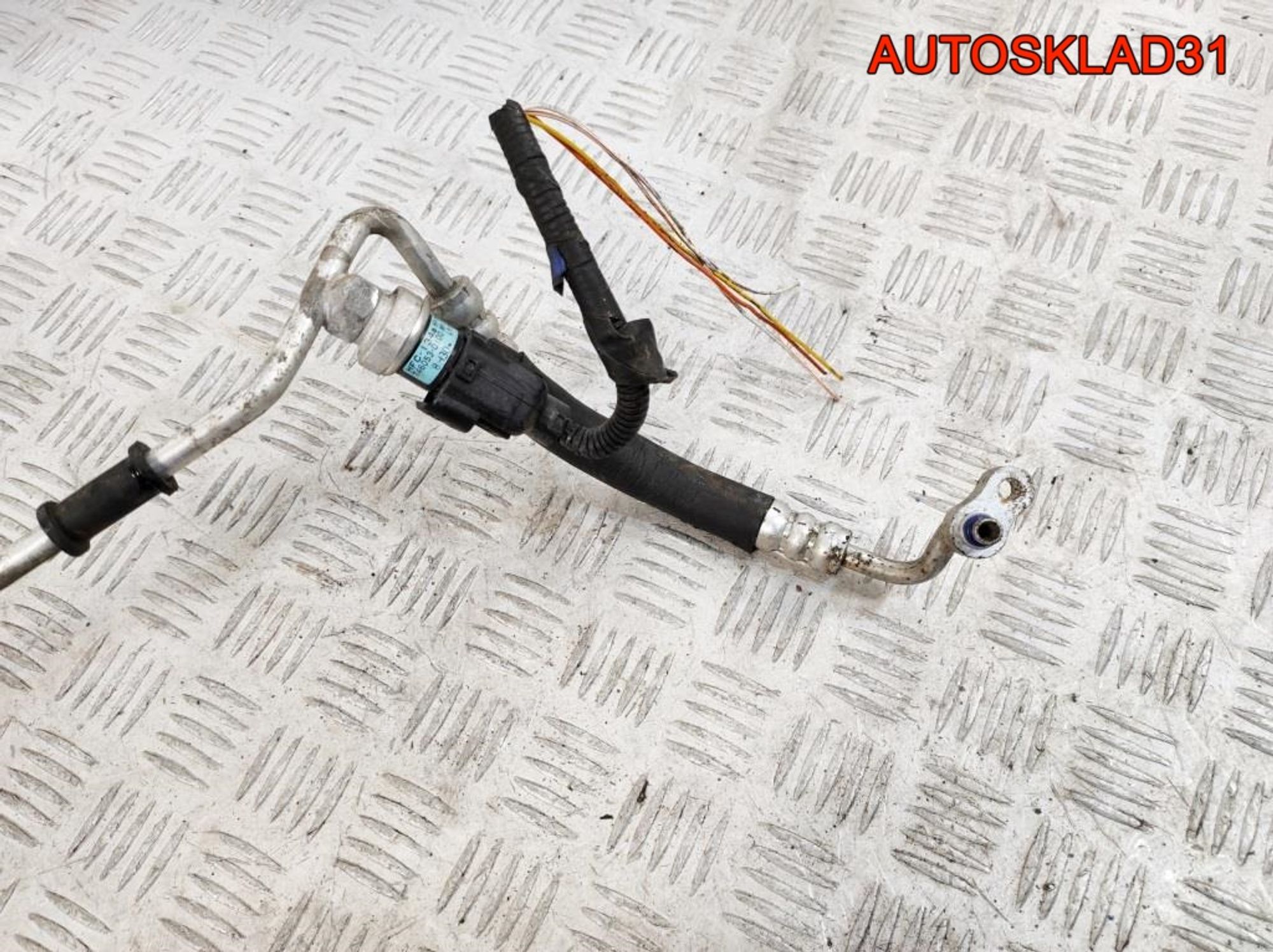 Трубка кондиционера Kia Sportage 2 2.0 G4GC 977682E100, 1500 рублей, Дубовое