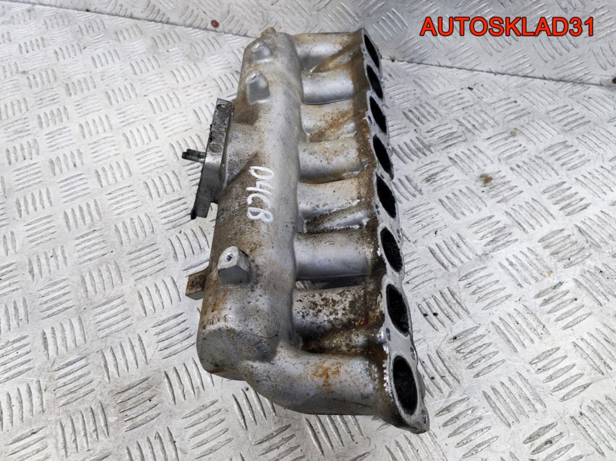 Коллектор впускной Hyundai H 1 2.5 D4CB 283104A002, 2500 рублей, Дубовое