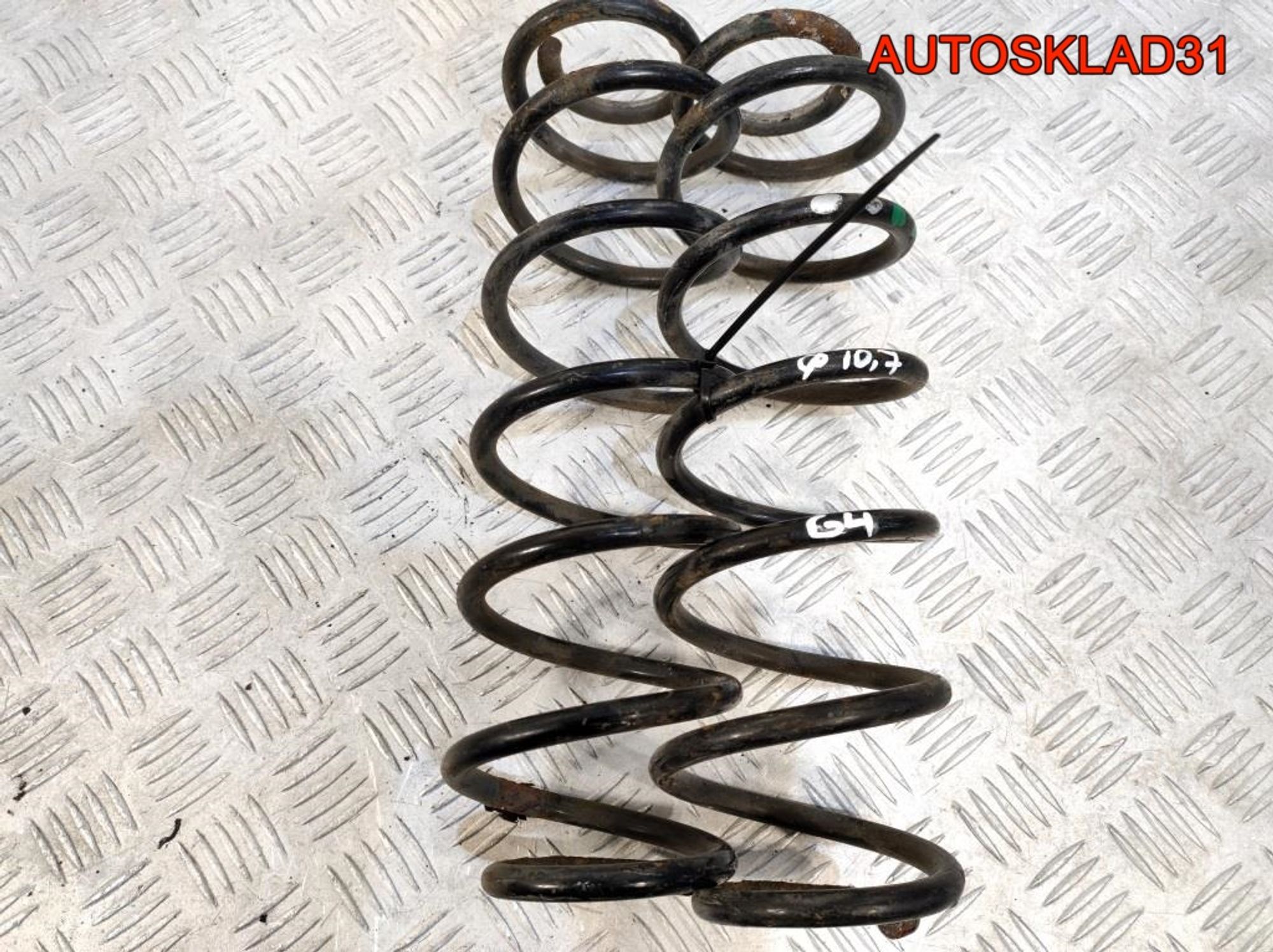 Пружина задняя комплект Volkswagen Golf 4, 1800 рублей, Дубовое
