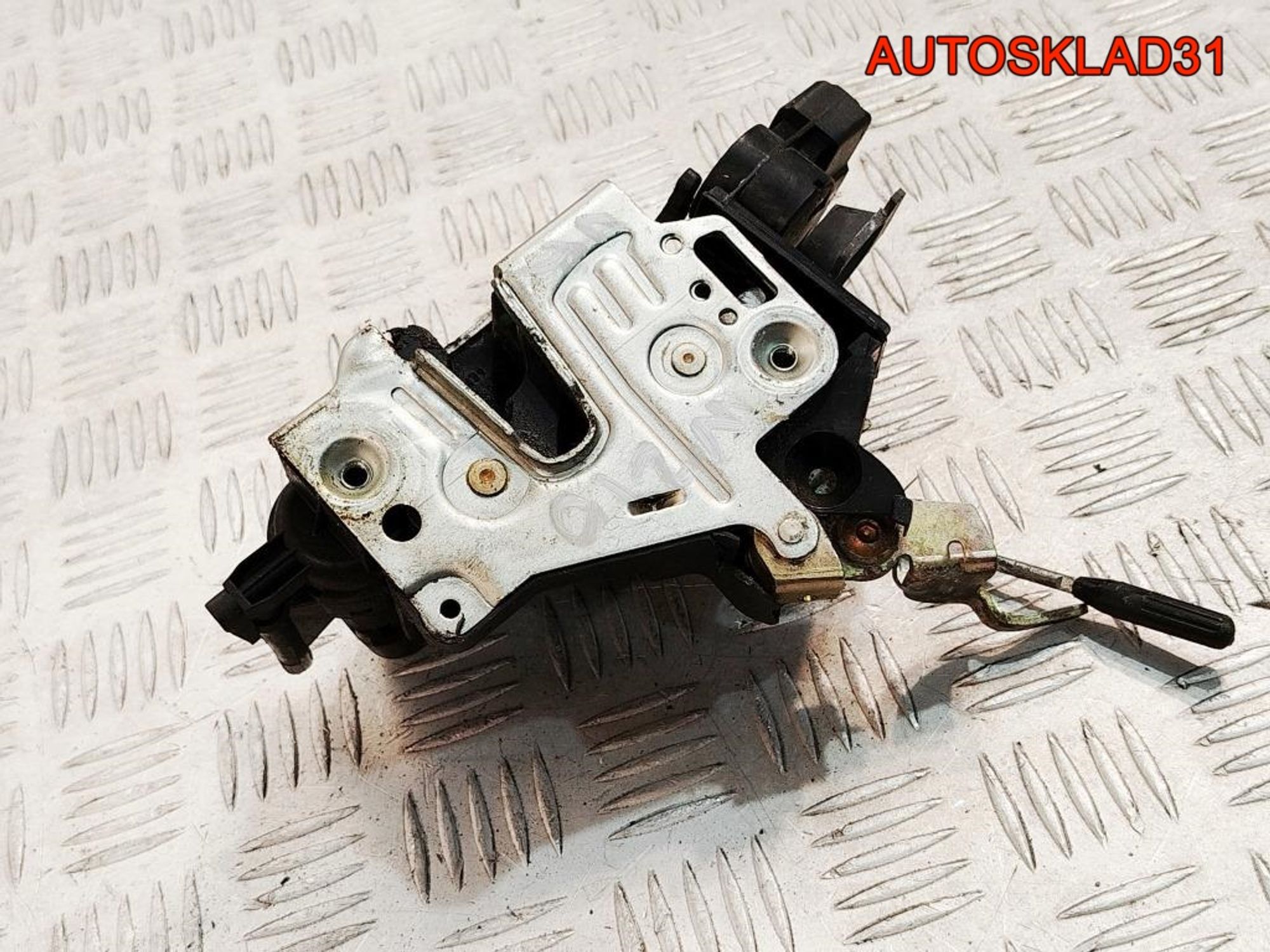 Замок двери передней правой Mercedes Benz W210 A2027204435, 1000 рублей, Дубовое