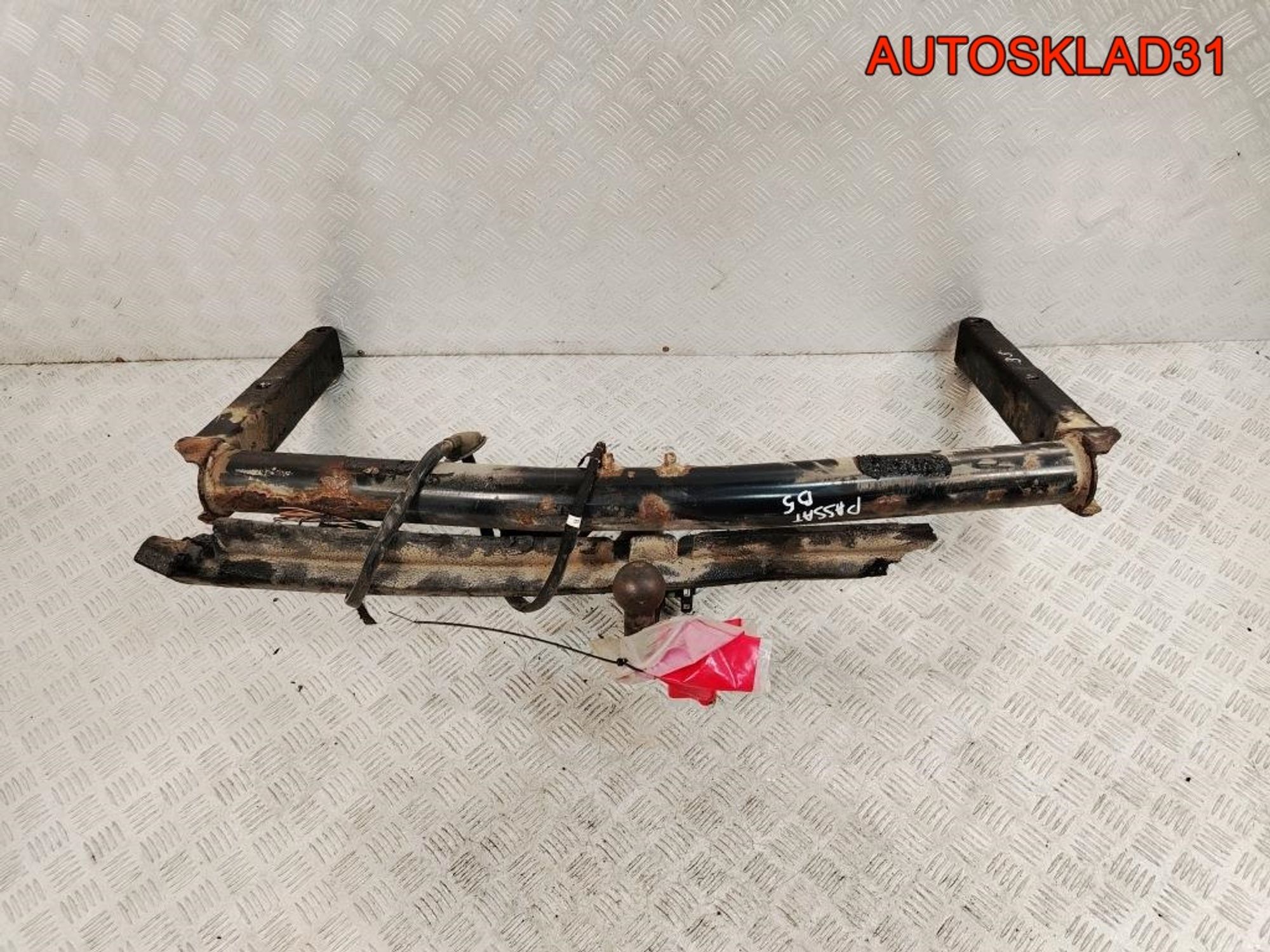 Фаркоп со съёмным крюком Vw Passat B5 Универсал 3B0803882G, 18000 рублей, Дубовое