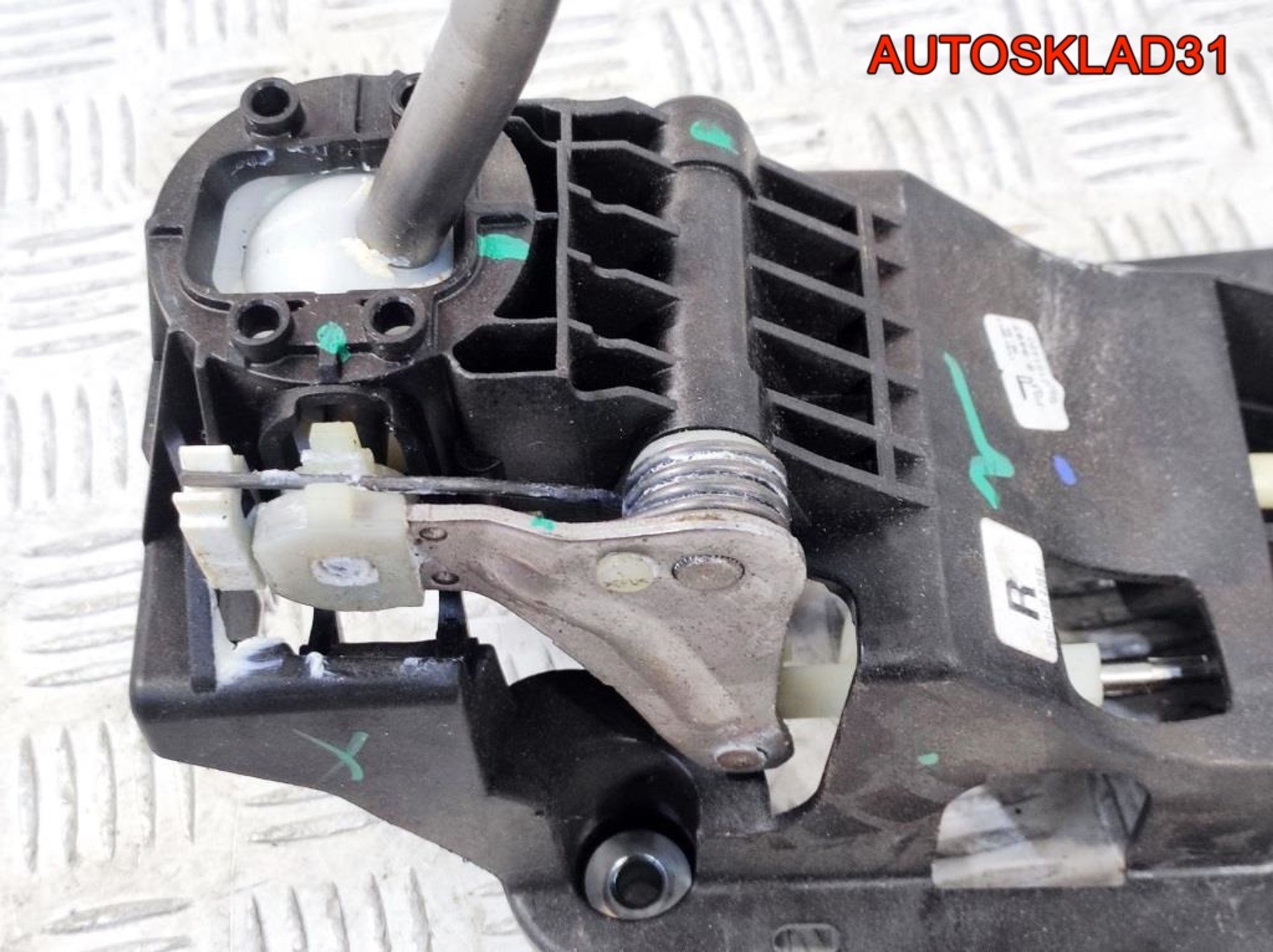 Кулиса МКПП с тросами Peugeot 208 9808161480, 4900 рублей, Дубовое