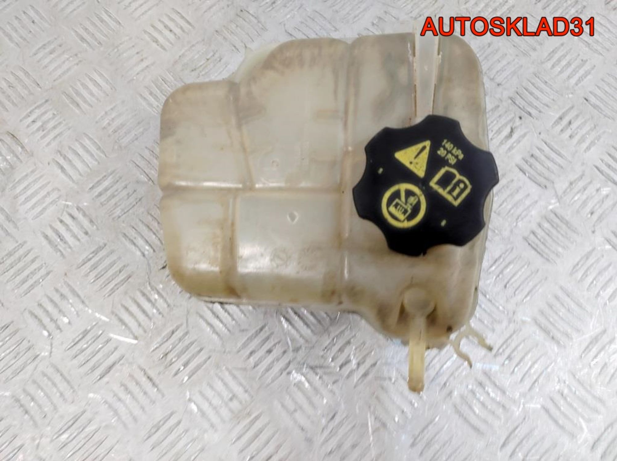 Бачок расширительный Opel Astra J 1,4 A14NET 13393368, 1500 рублей, Дубовое