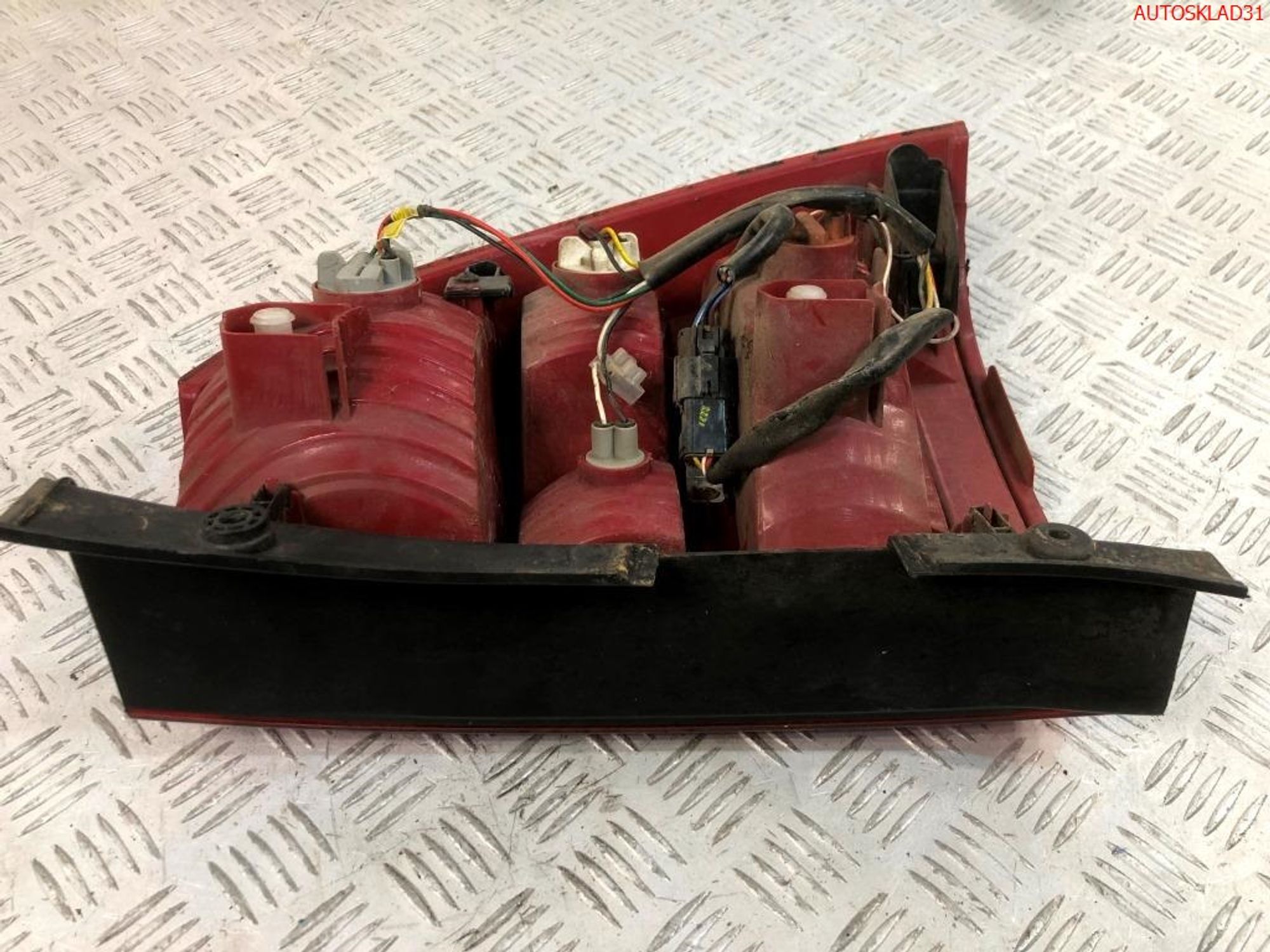 Фонарь задний левый Kia Sportage 2 924011F010, 6000 рублей, Дубовое