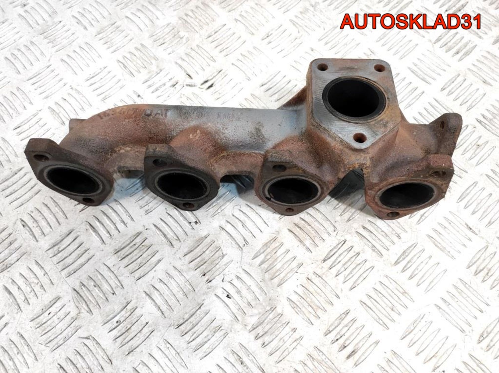 Коллектор выпускной BMW E90 2.0 N47D20A 11627797389, 1200 рублей, Дубовое