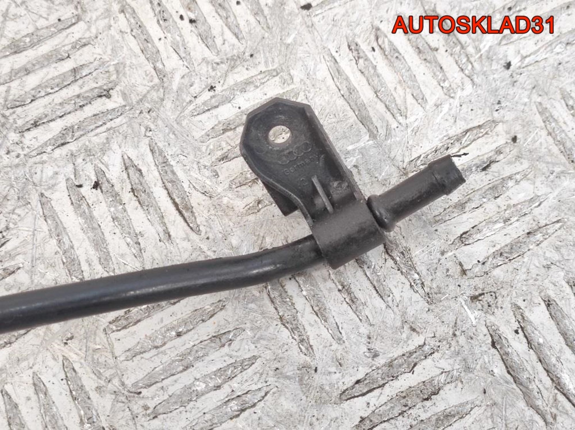 Трубка вентиляционная VW Passat B5 1,8 Бензин 050133787, 300 рублей, Дубовое