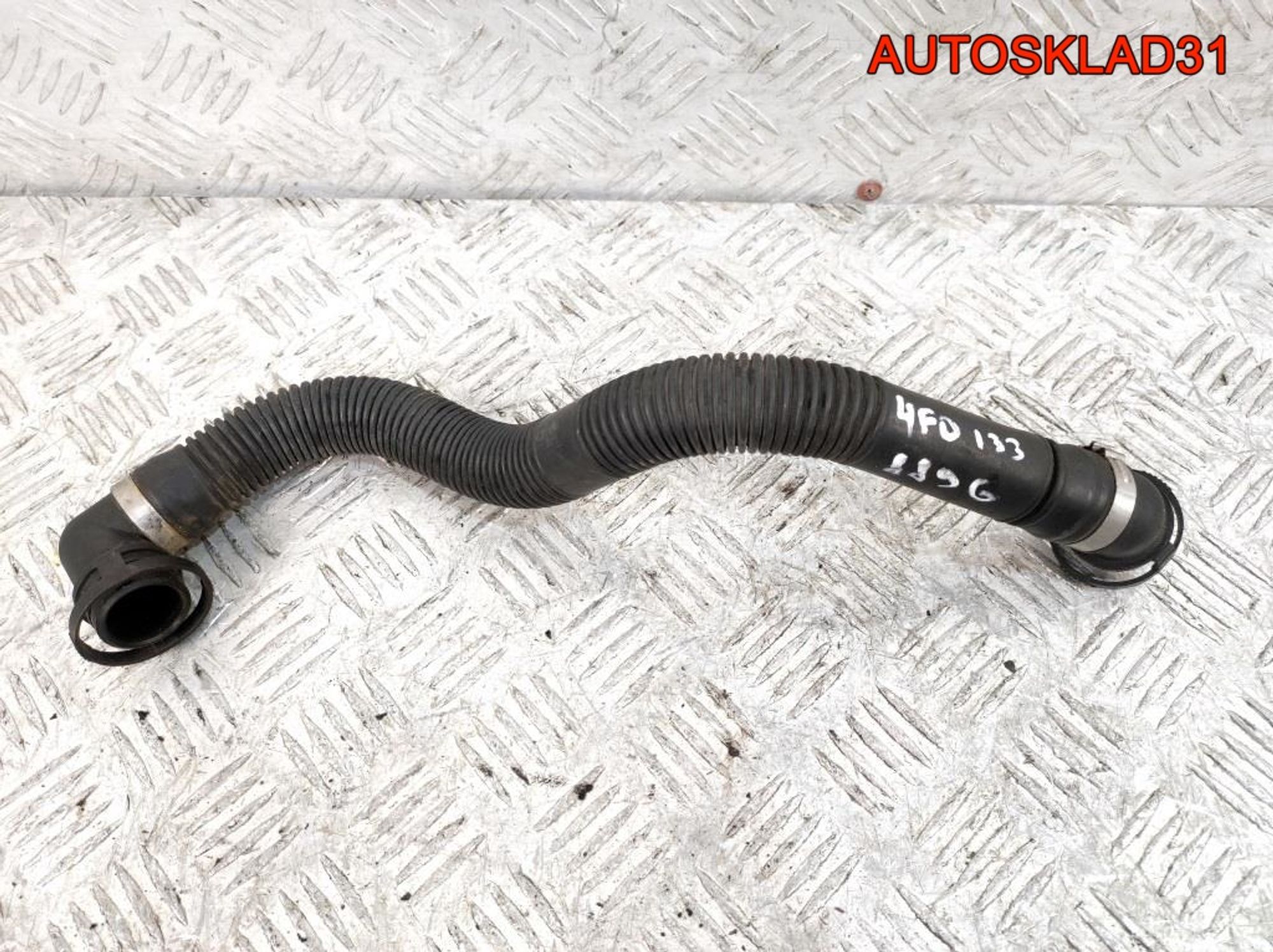 Патрубок воздушного насоса A6 C6 2,4 BDW Бензин 4F0133889G, 1200 рублей, Дубовое