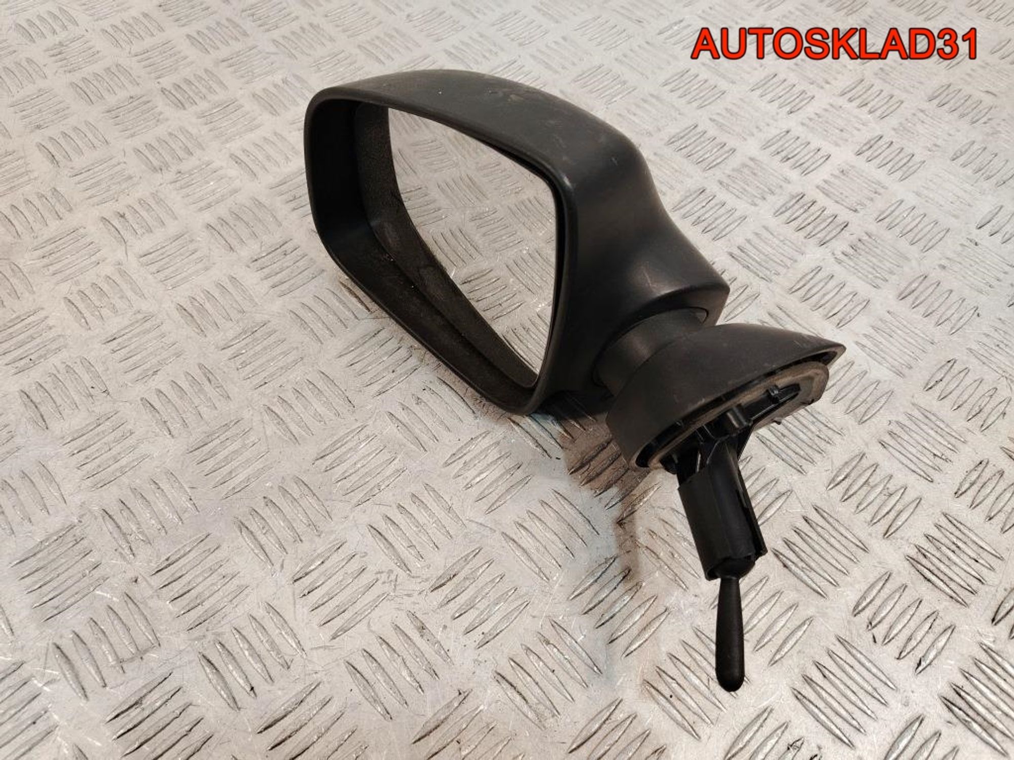Зеркало левое механическое Renault Logan 8200965091, 1000 рублей, Дубовое