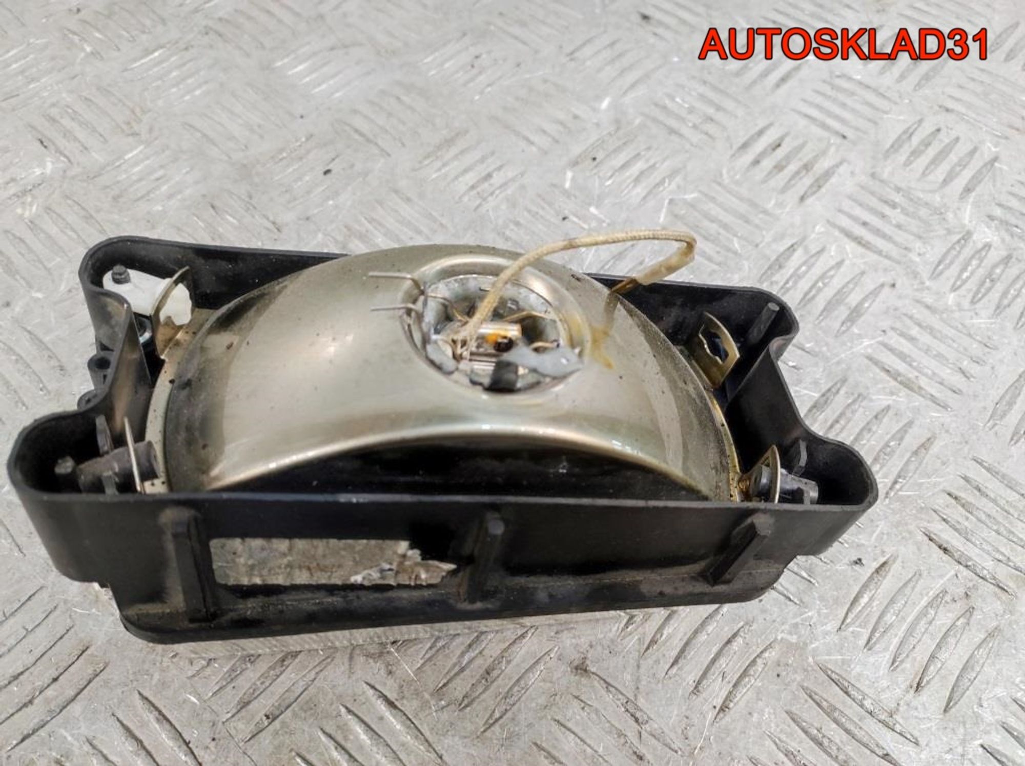 Фара противотуманная левая Audi 80 B3, 2700 рублей, Дубовое